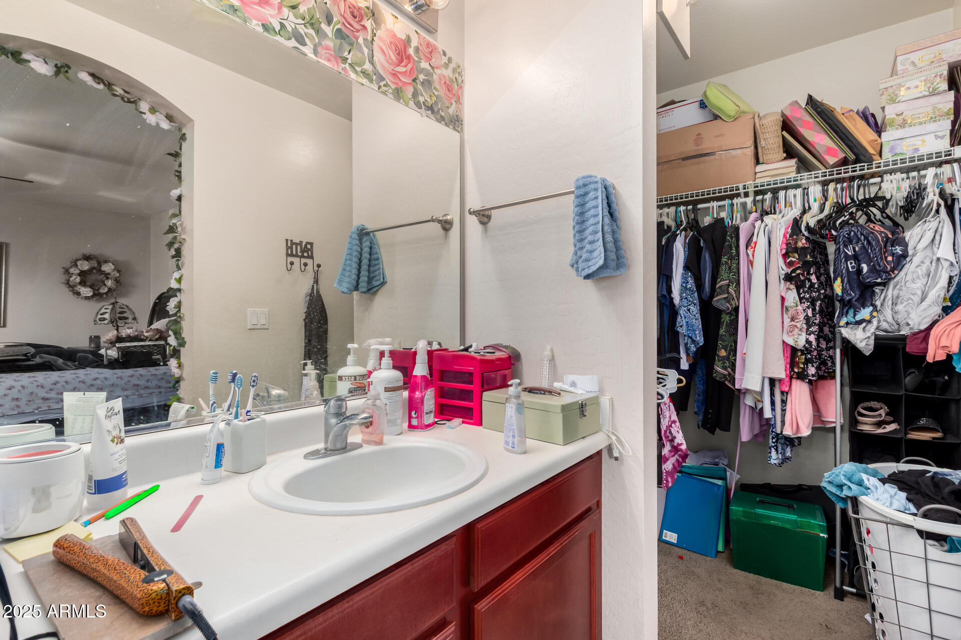 23702 W HIDALGO Avenue