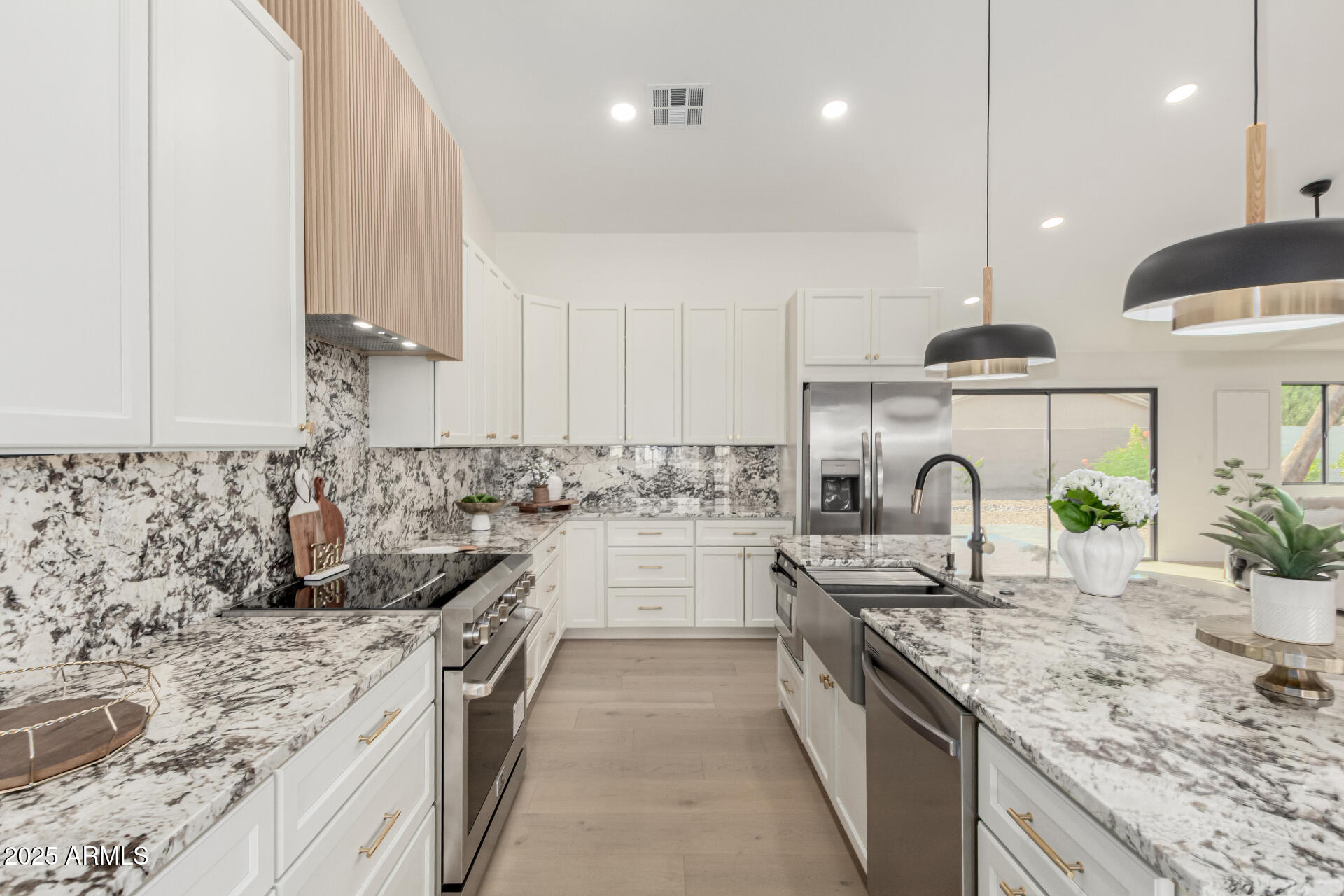 20034 N CROWN RIDGE Drive