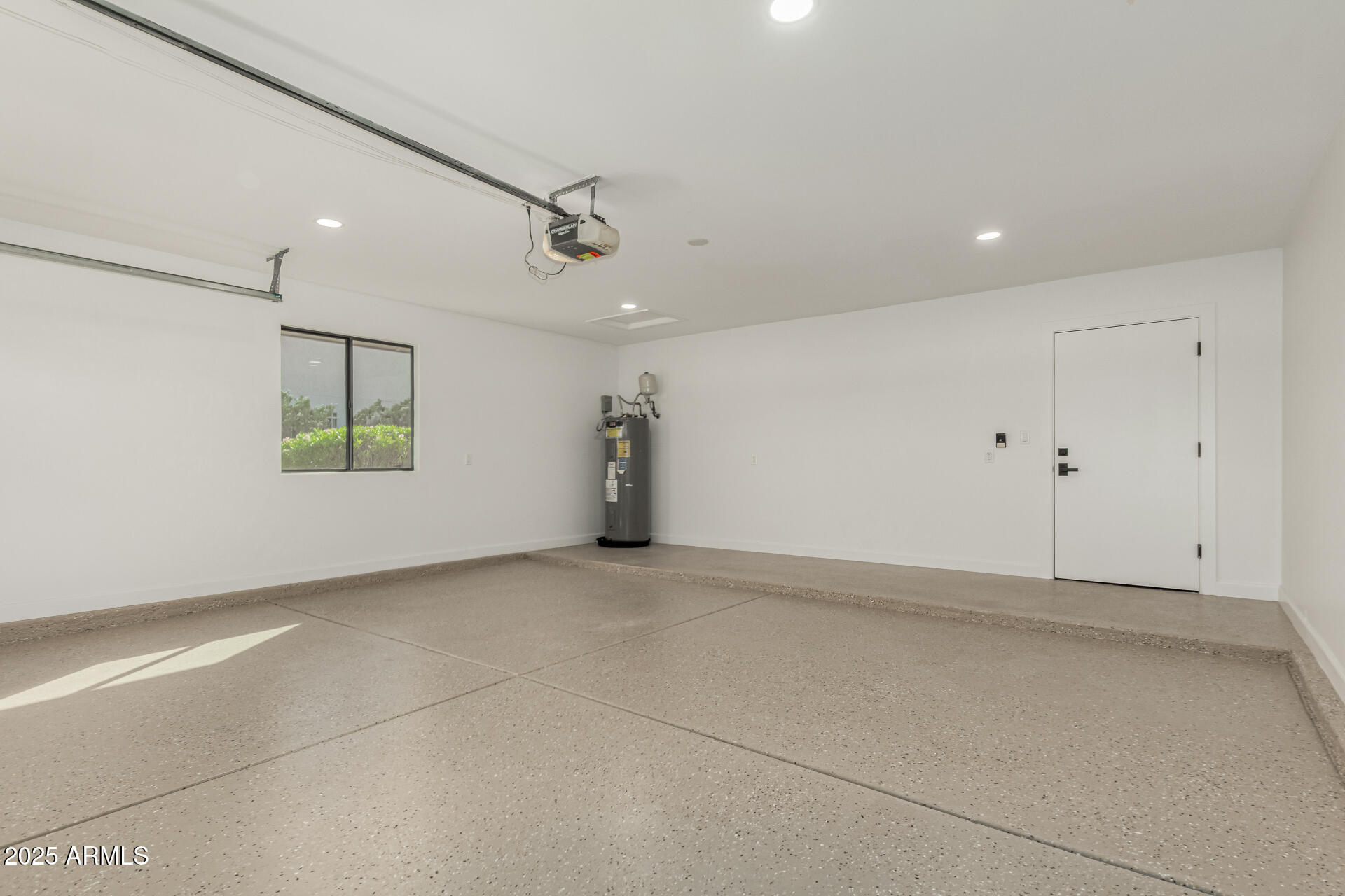 20034 N CROWN RIDGE Drive