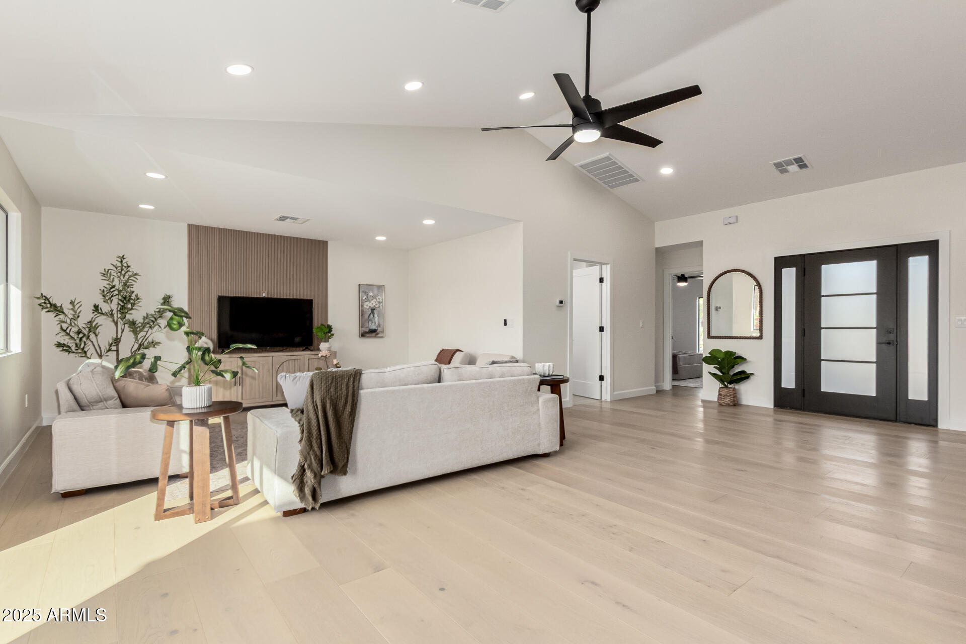 20034 N CROWN RIDGE Drive