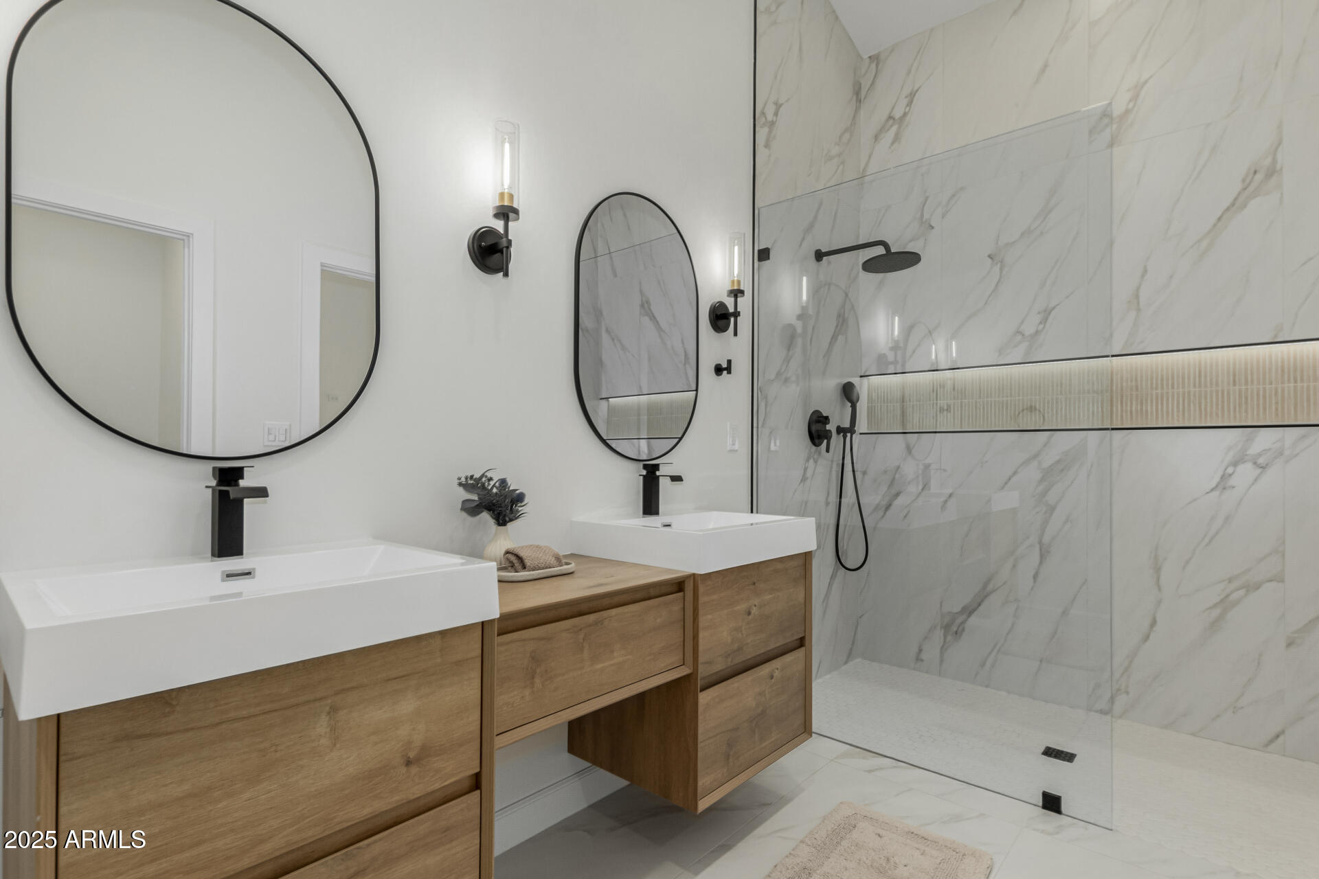 20034 N CROWN RIDGE Drive