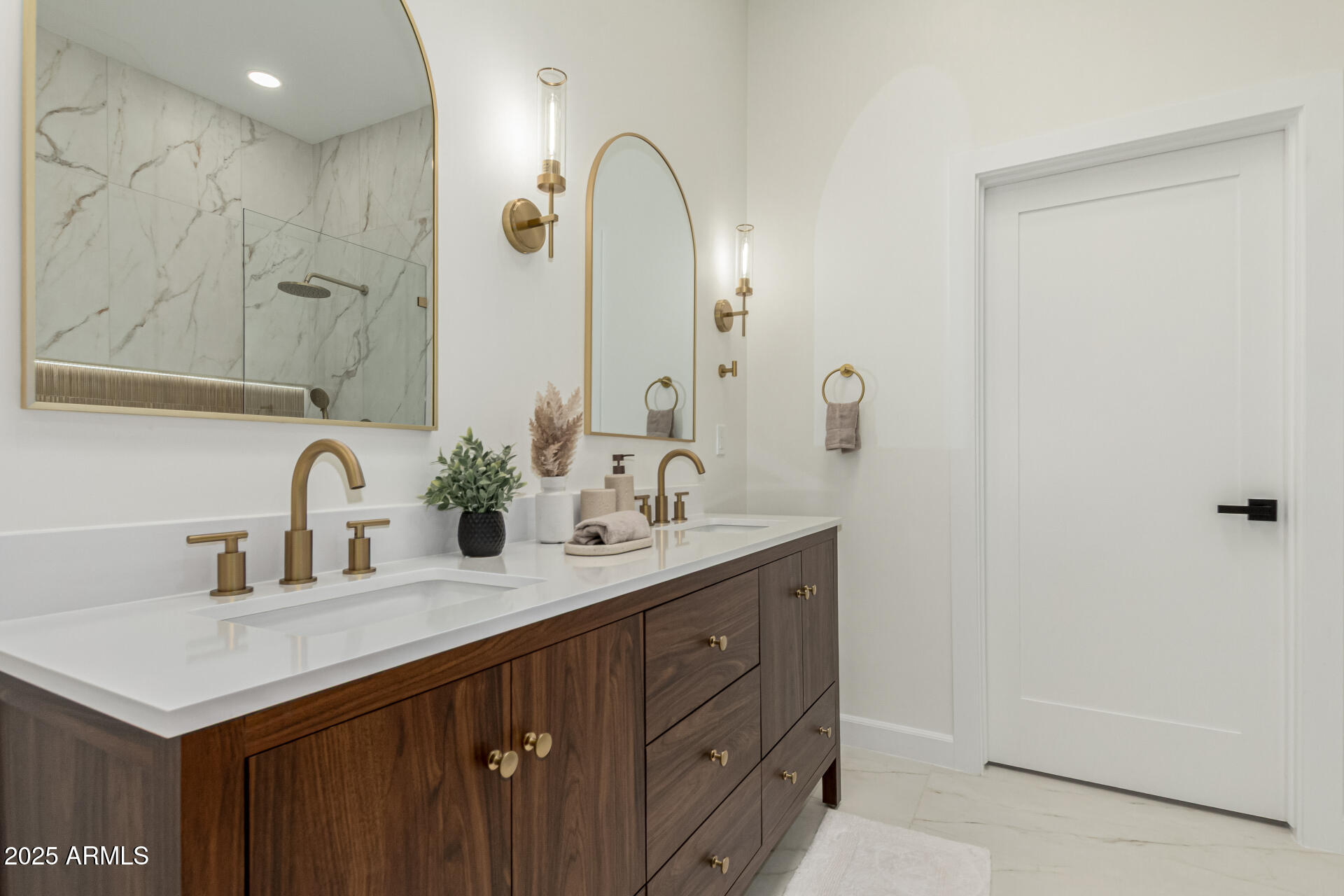 20034 N CROWN RIDGE Drive