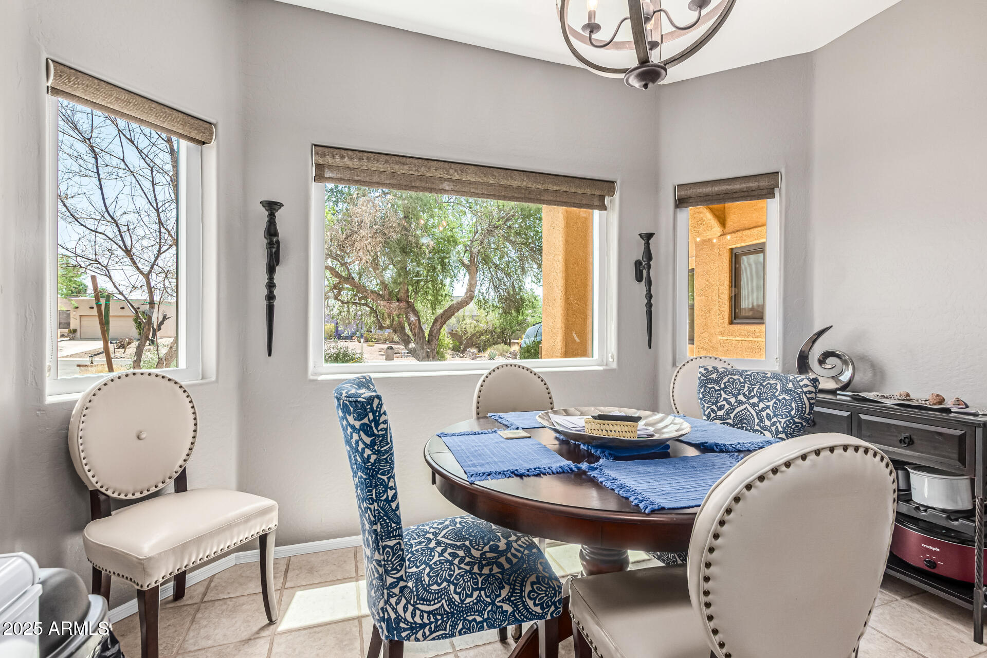 9820 E DEL MONTE Avenue