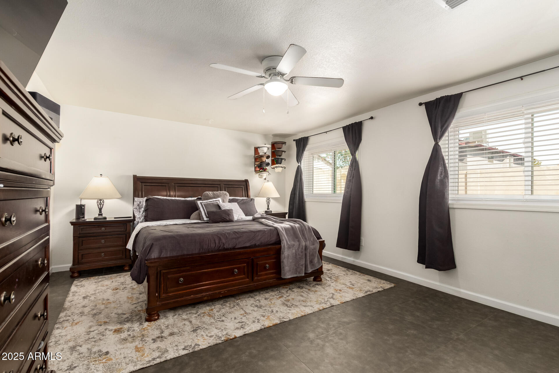 8830 W VERNON Avenue