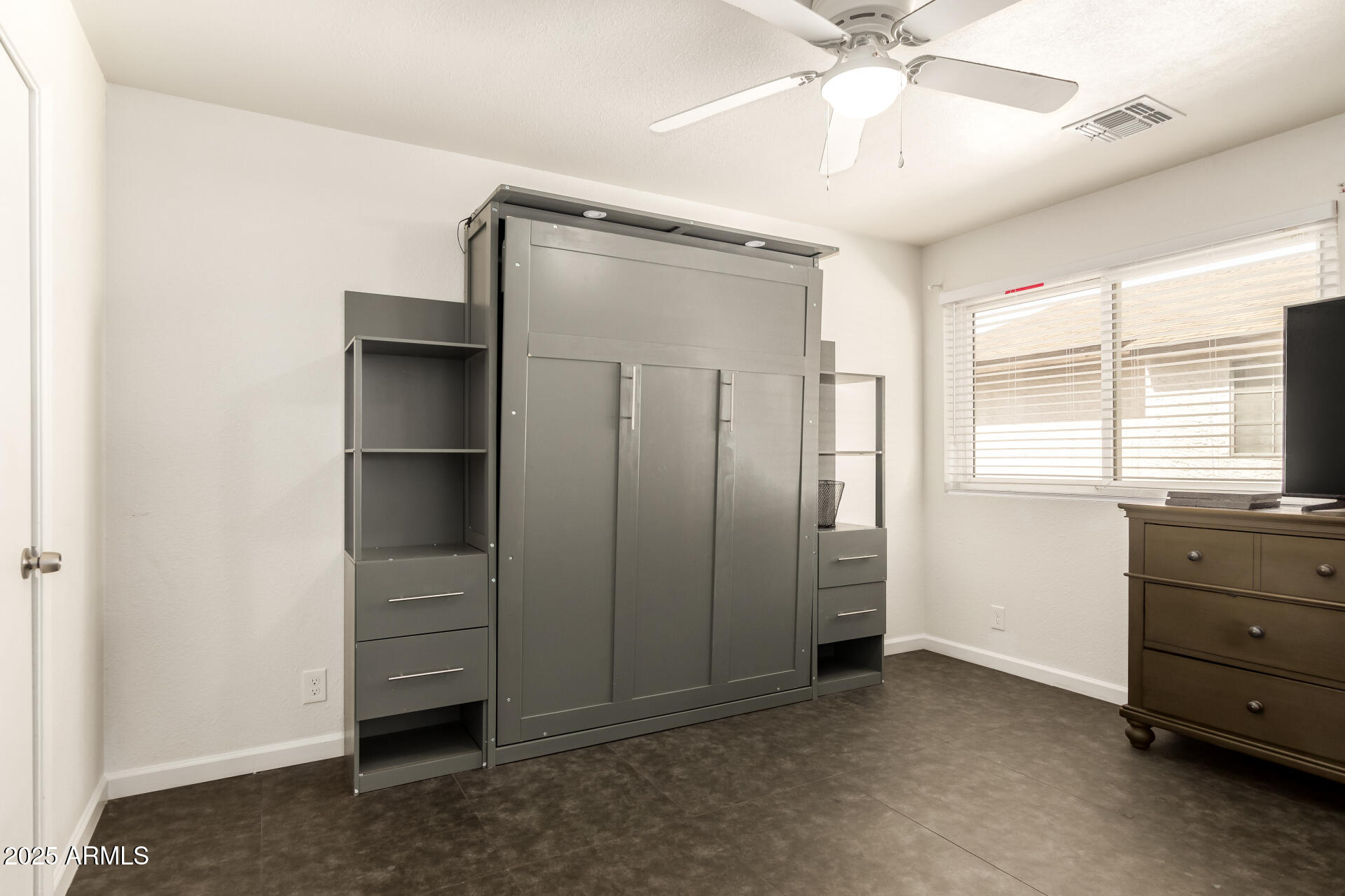 8830 W VERNON Avenue