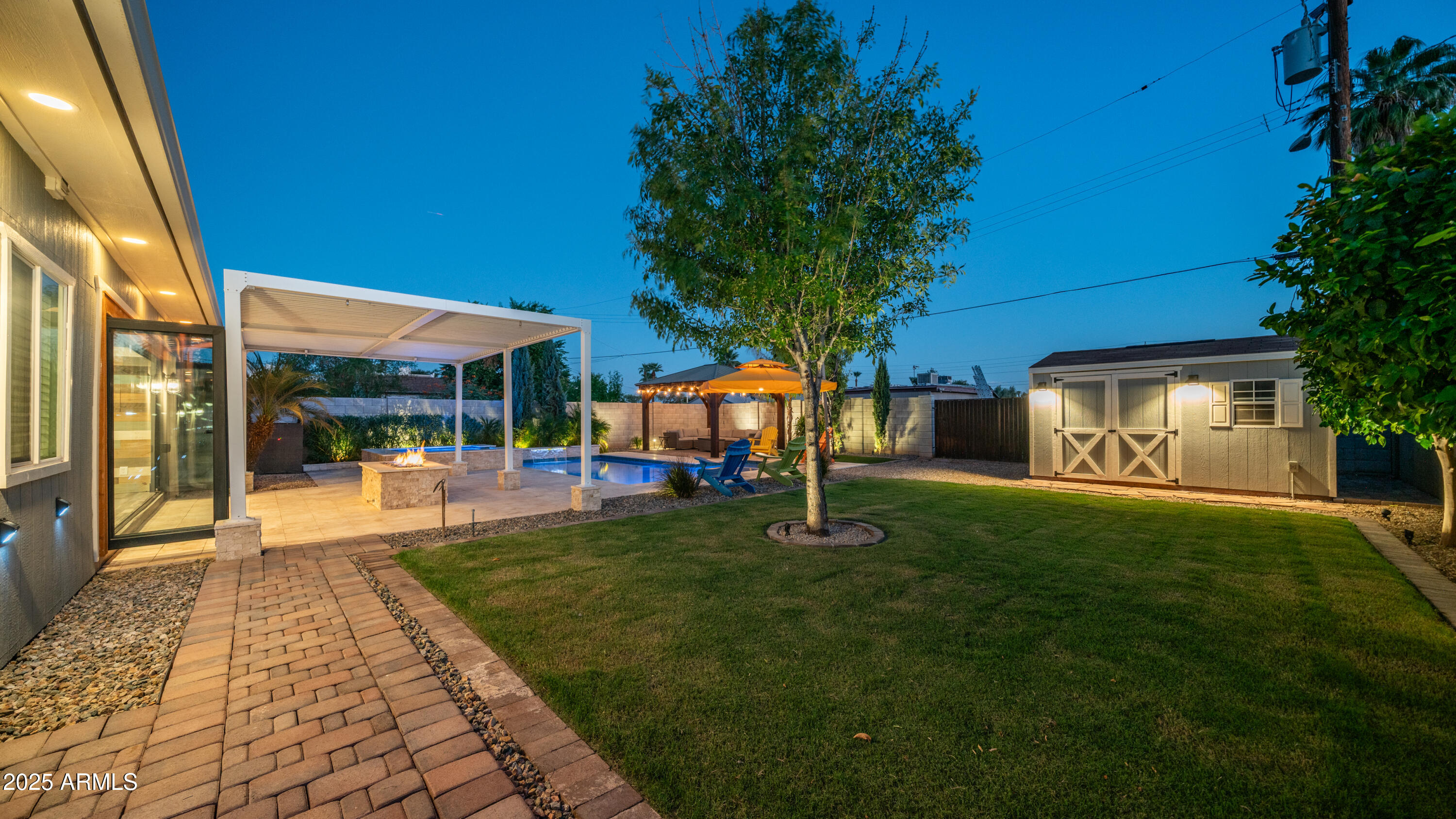 1363 E MITCHELL Drive