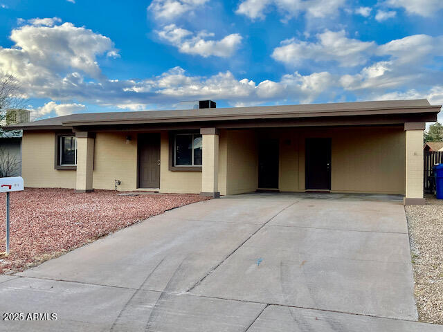 1014 W ANDERSON Drive