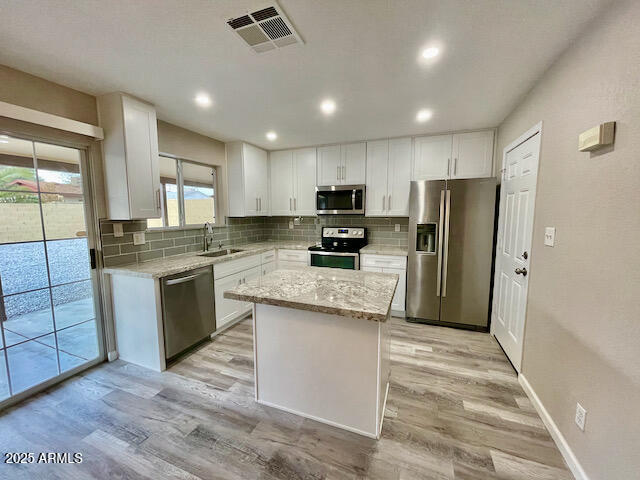 1014 W ANDERSON Drive