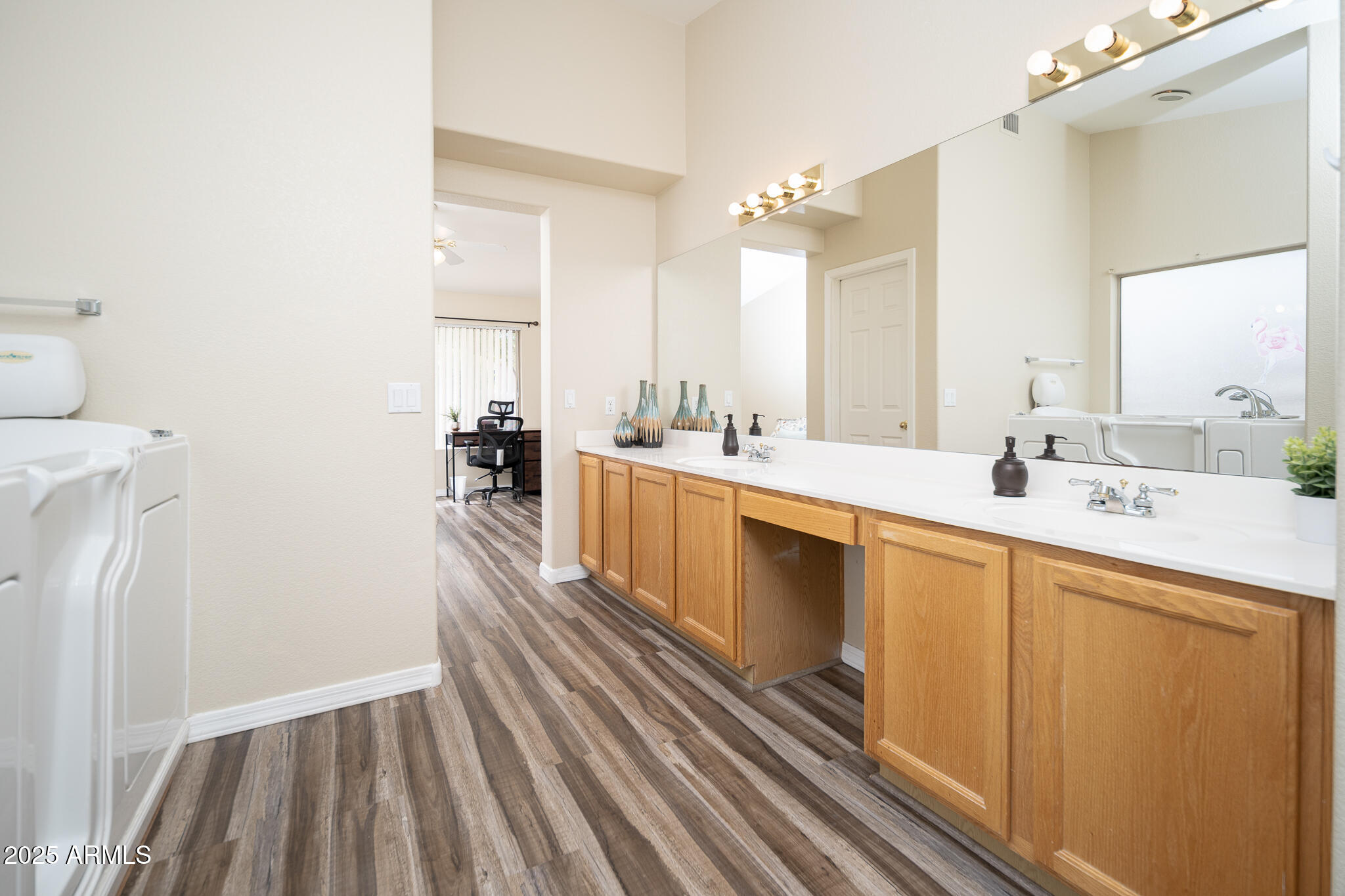 15021 W ELKO Drive