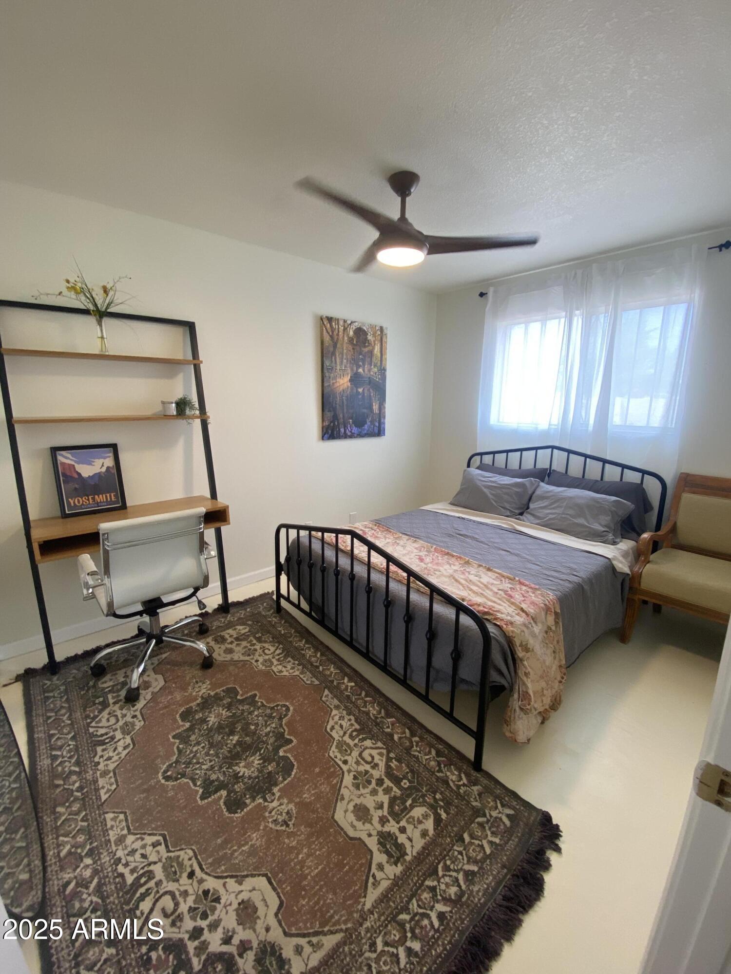 1956 E PALMCROFT Drive