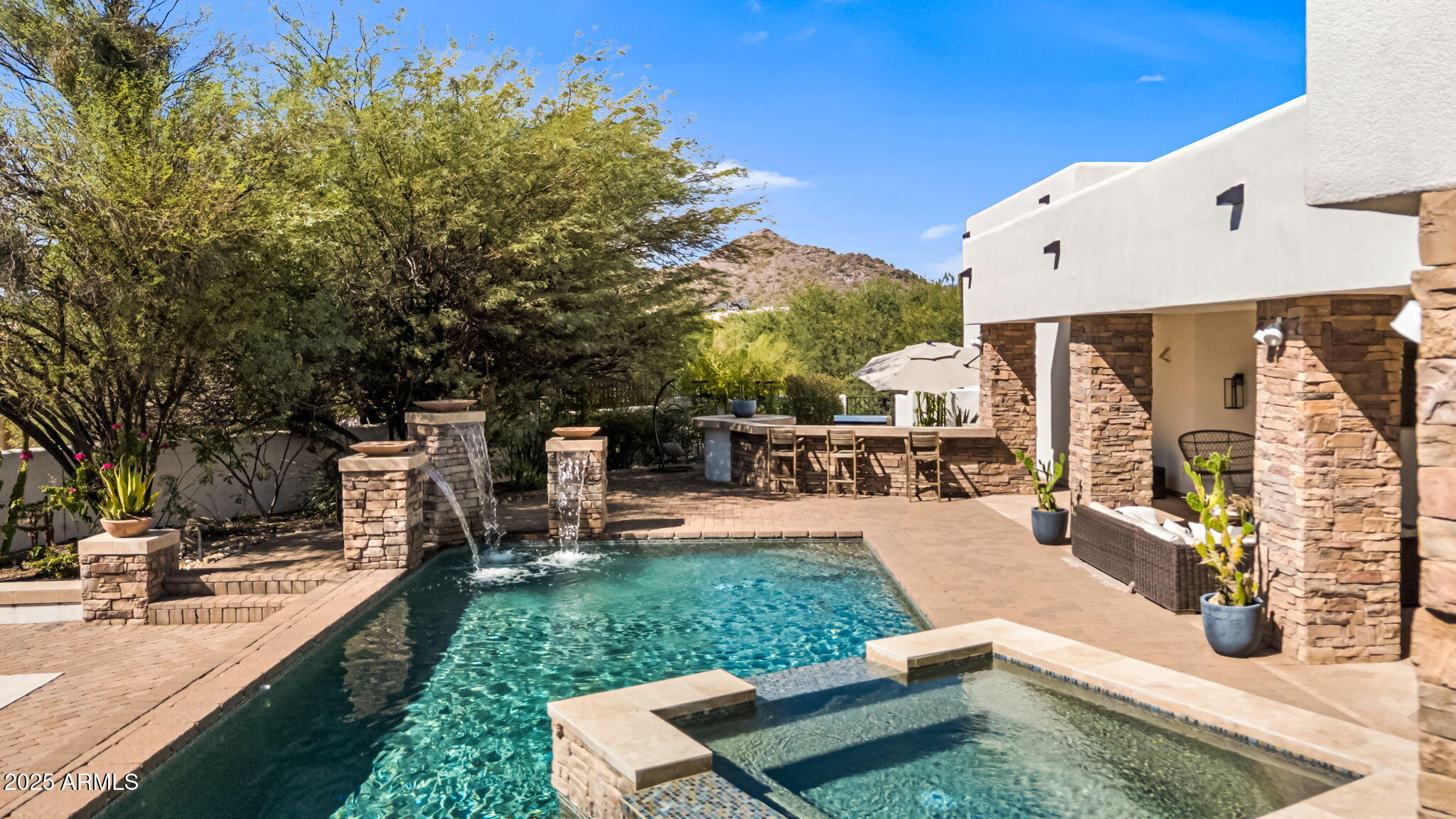 35530 N CANYON CROSSINGS Drive