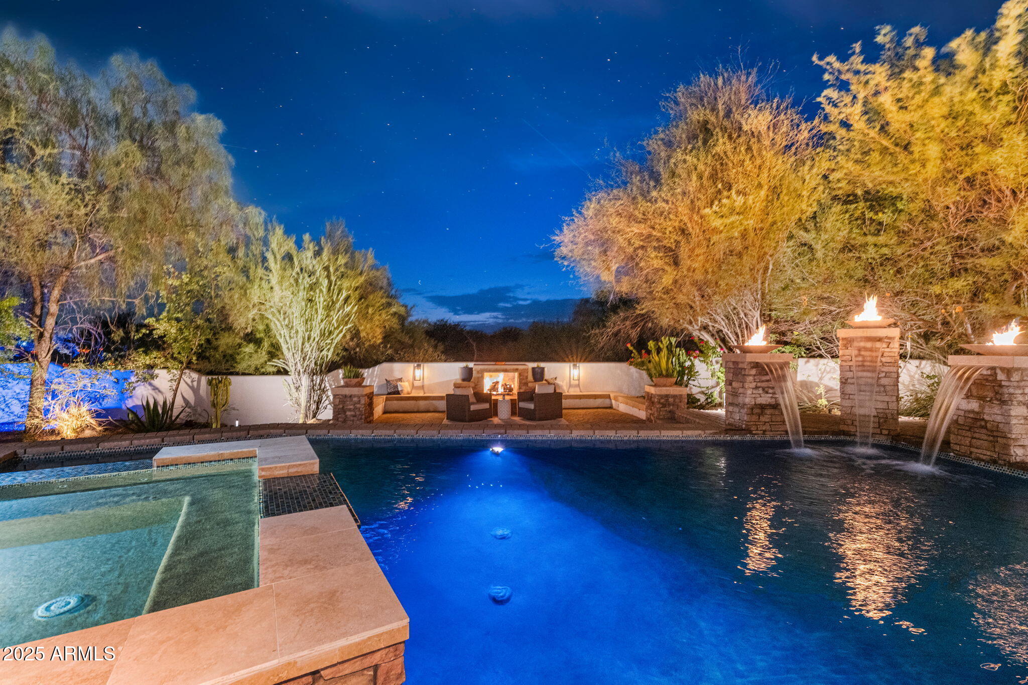 35530 N CANYON CROSSINGS Drive