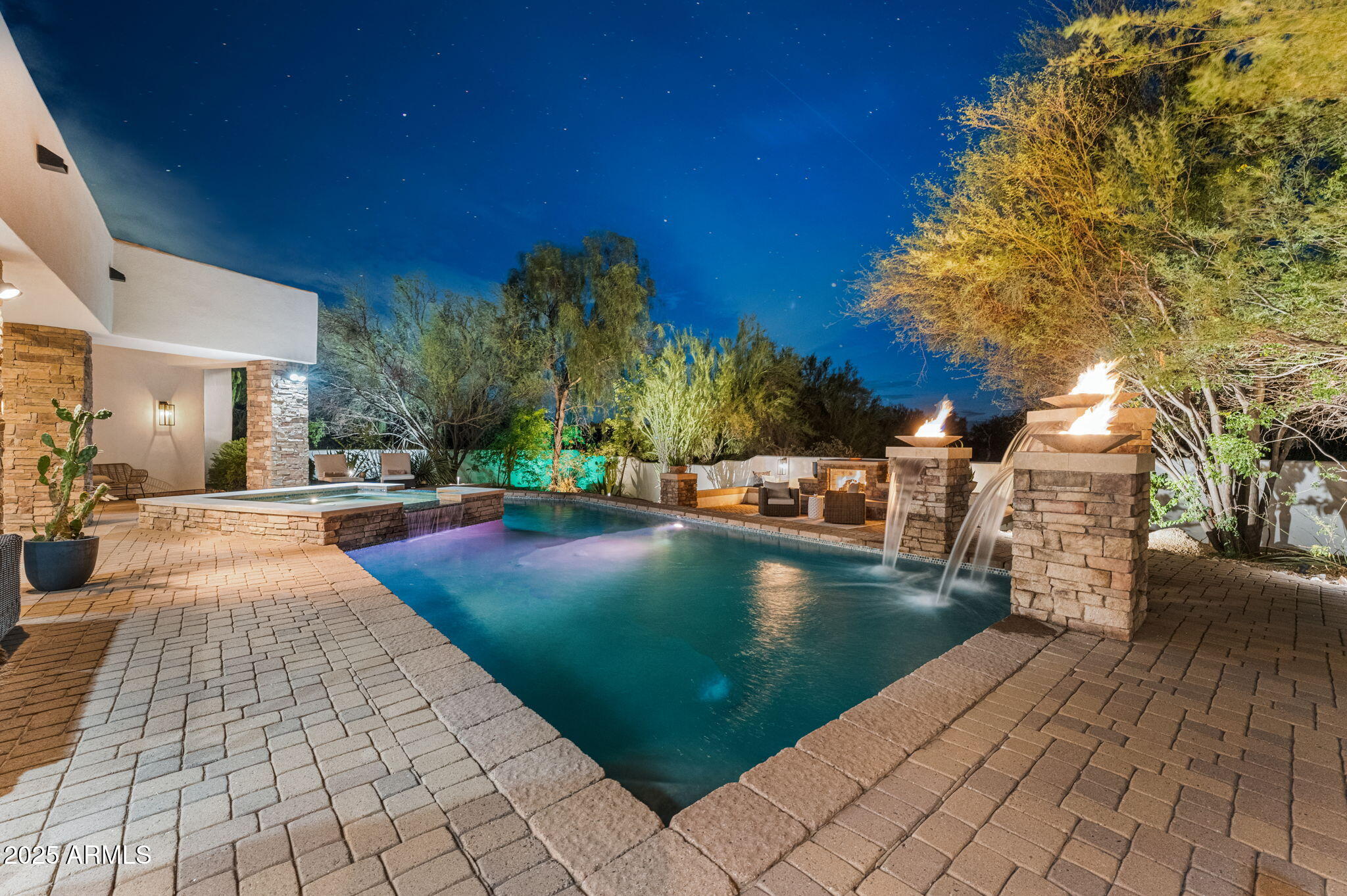 35530 N CANYON CROSSINGS Drive