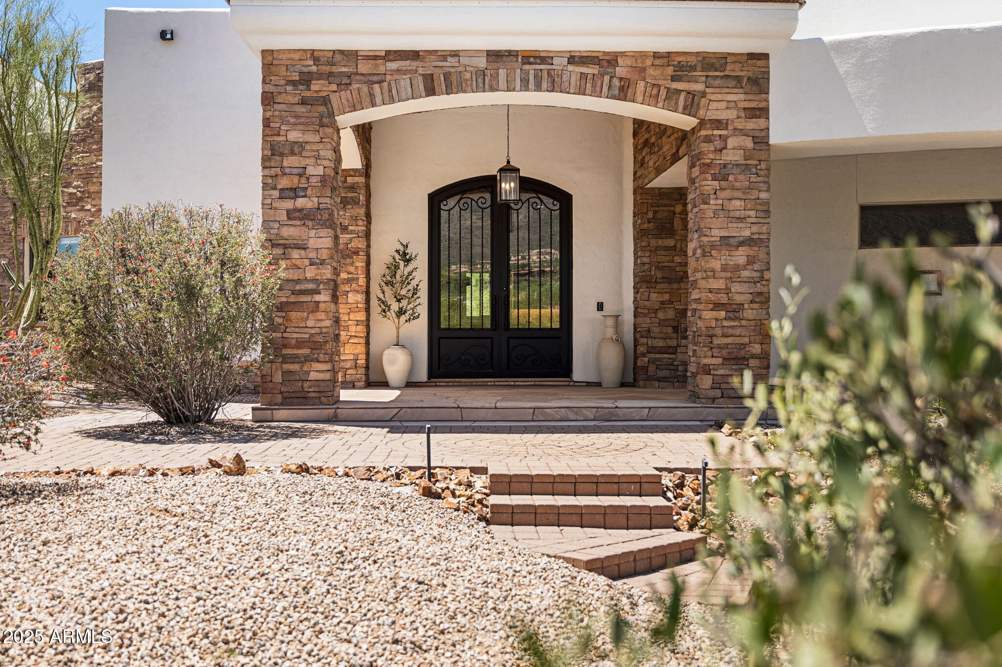 35530 N CANYON CROSSINGS Drive