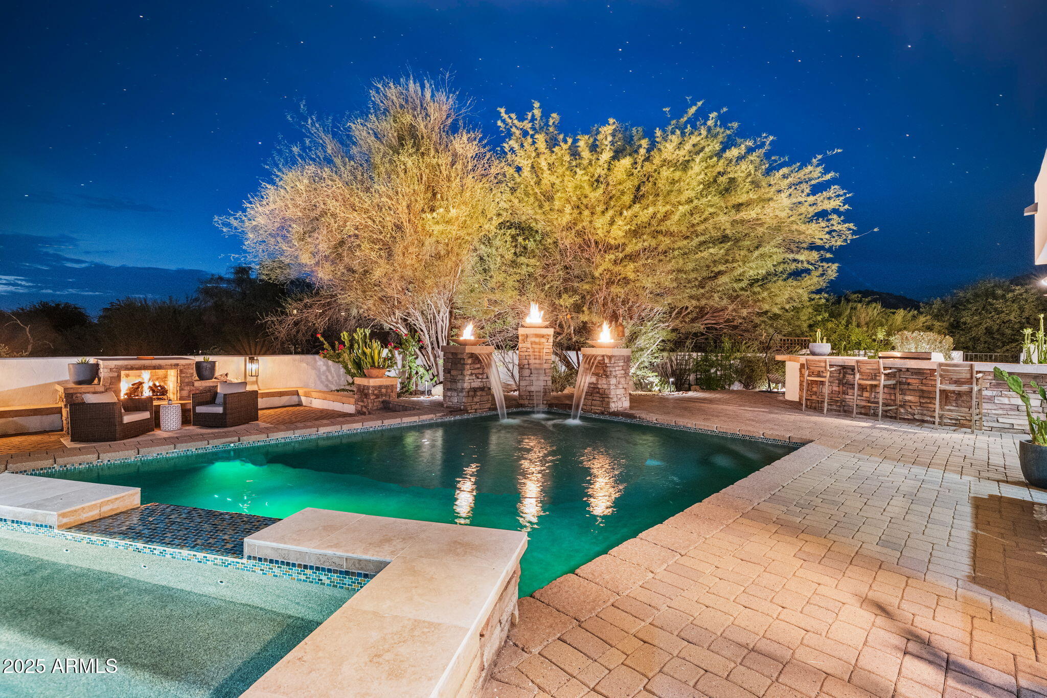 35530 N CANYON CROSSINGS Drive