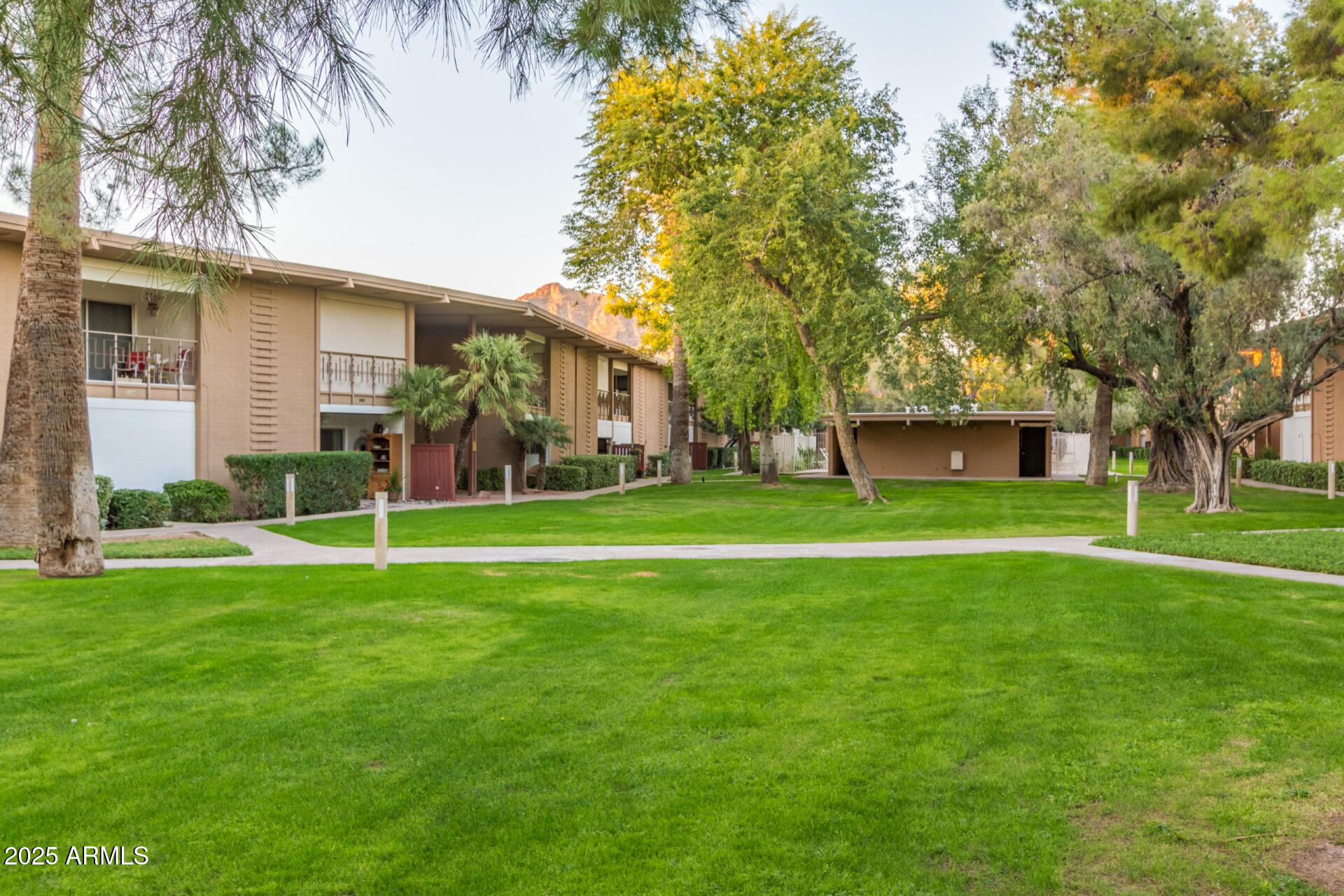 6125 E INDIAN SCHOOL Road, 193