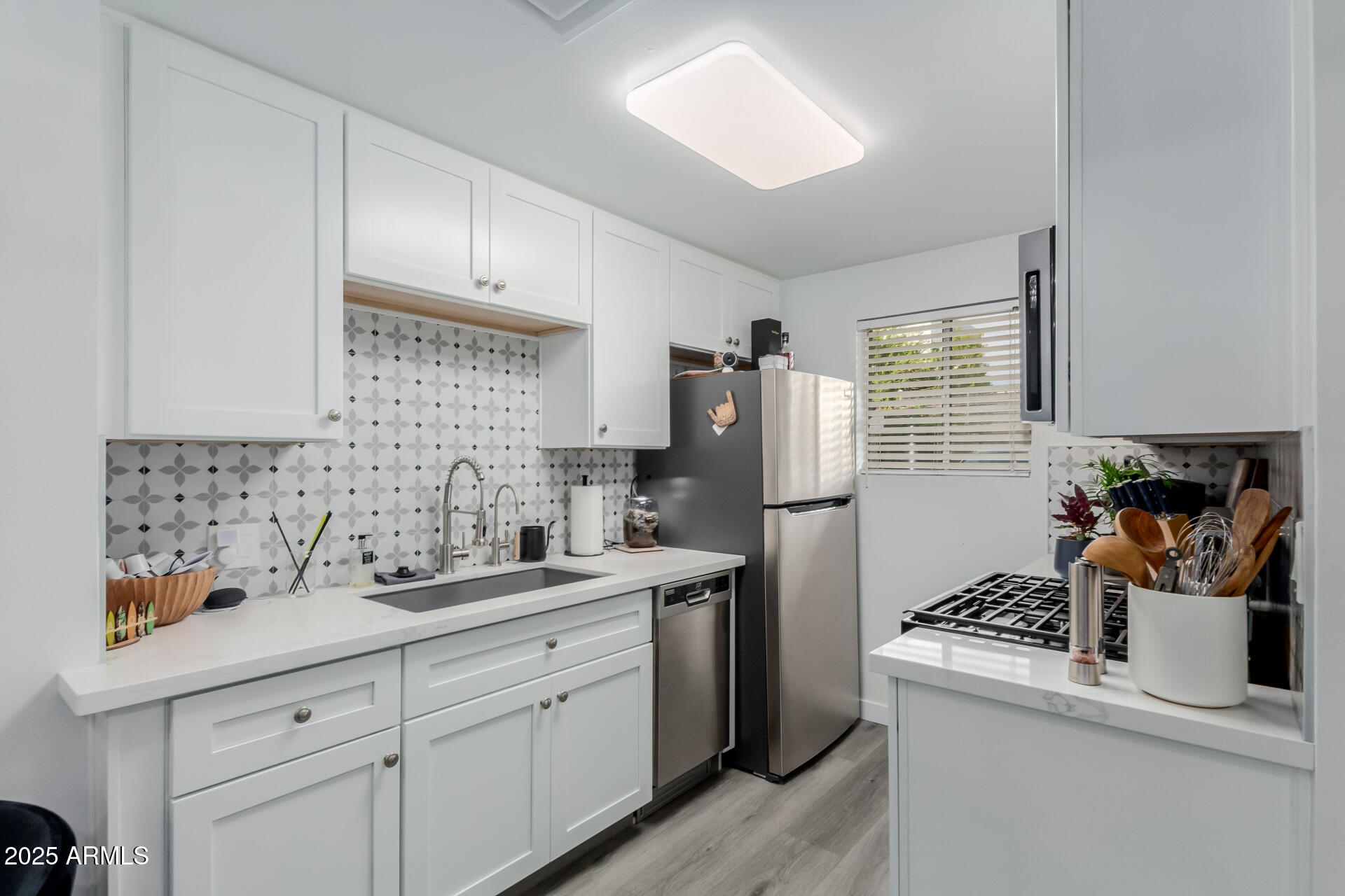 6125 E INDIAN SCHOOL Road, 193