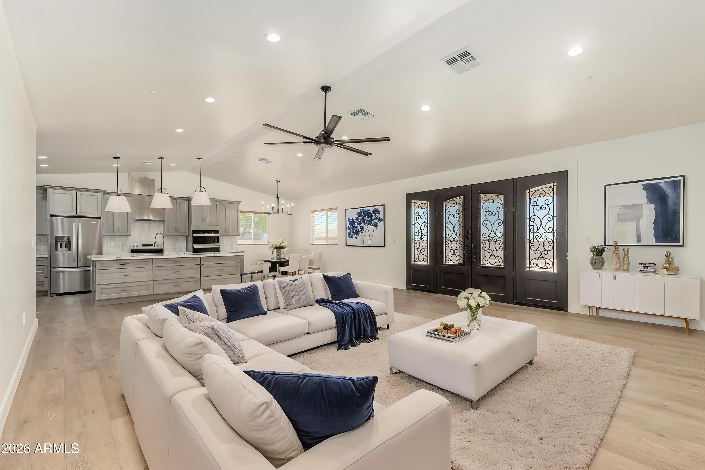 18215 W ENOCH Drive