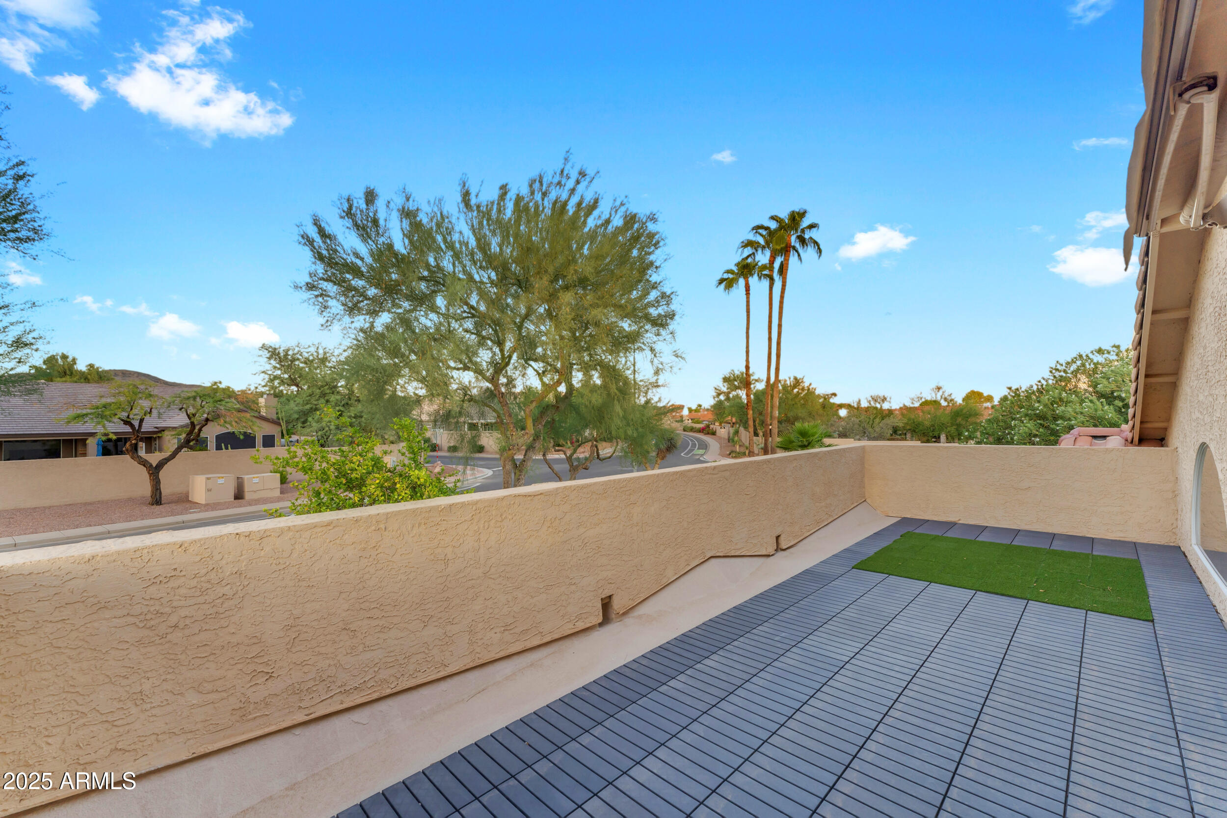 2450 E CATHEDRAL ROCK Drive