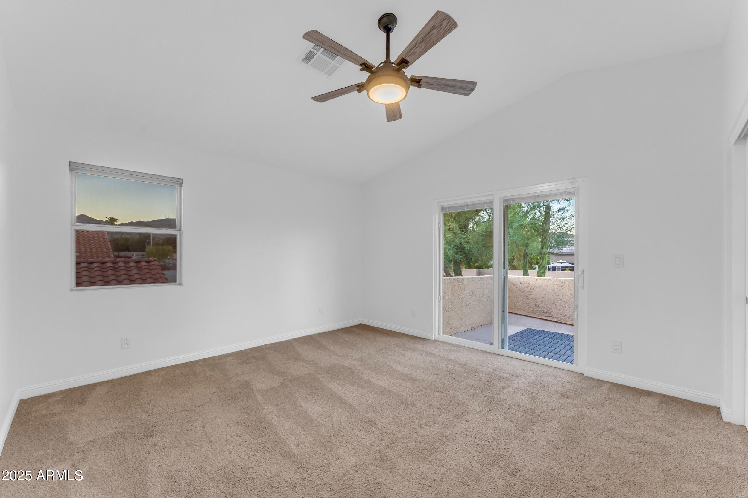 2450 E CATHEDRAL ROCK Drive