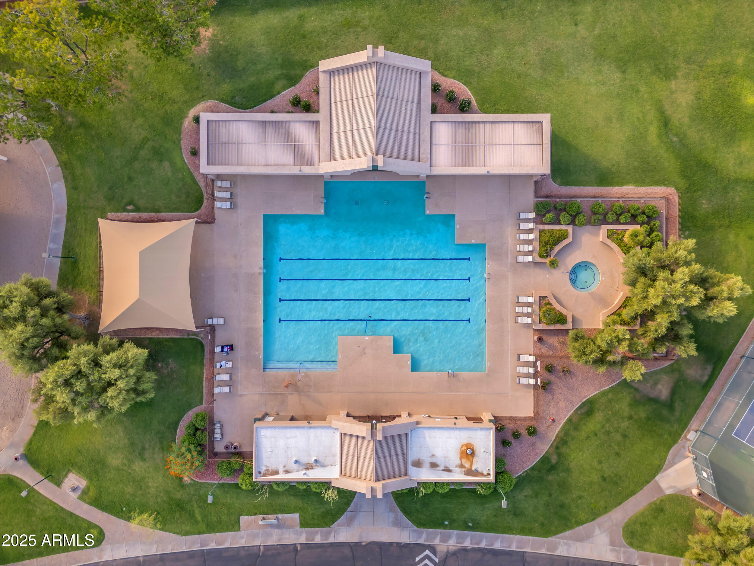 2450 E CATHEDRAL ROCK Drive