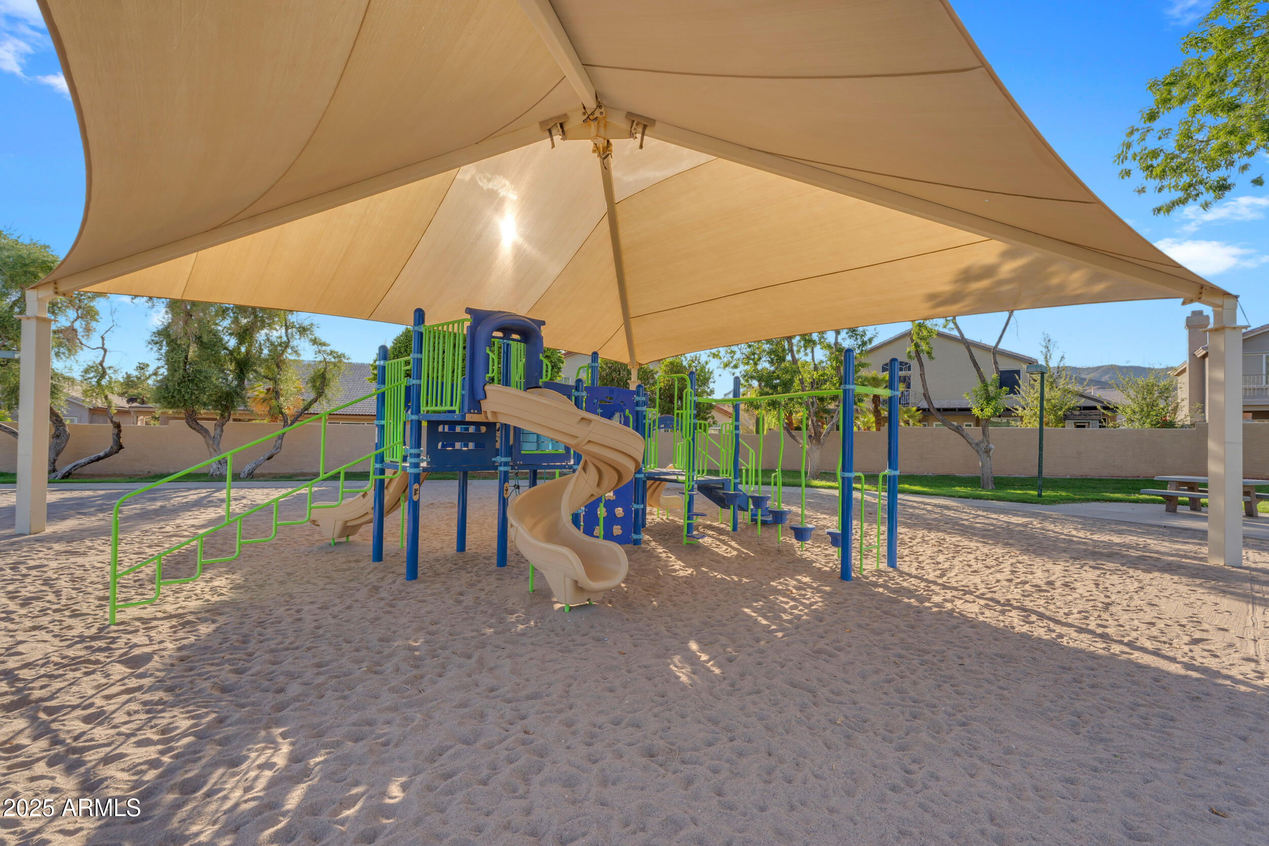 2450 E CATHEDRAL ROCK Drive