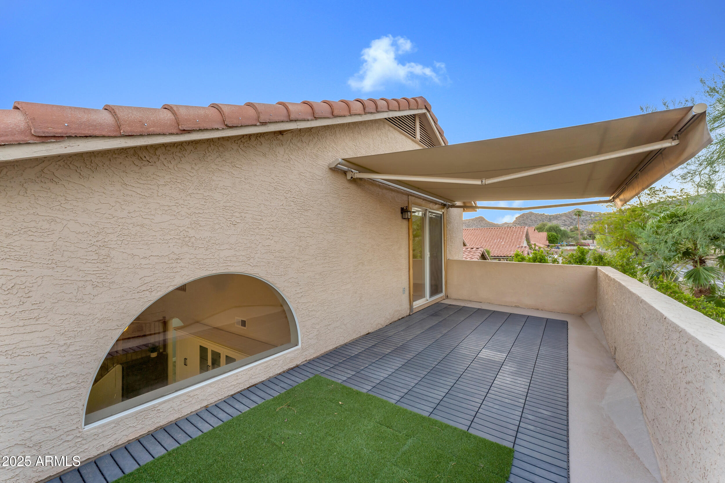 2450 E CATHEDRAL ROCK Drive