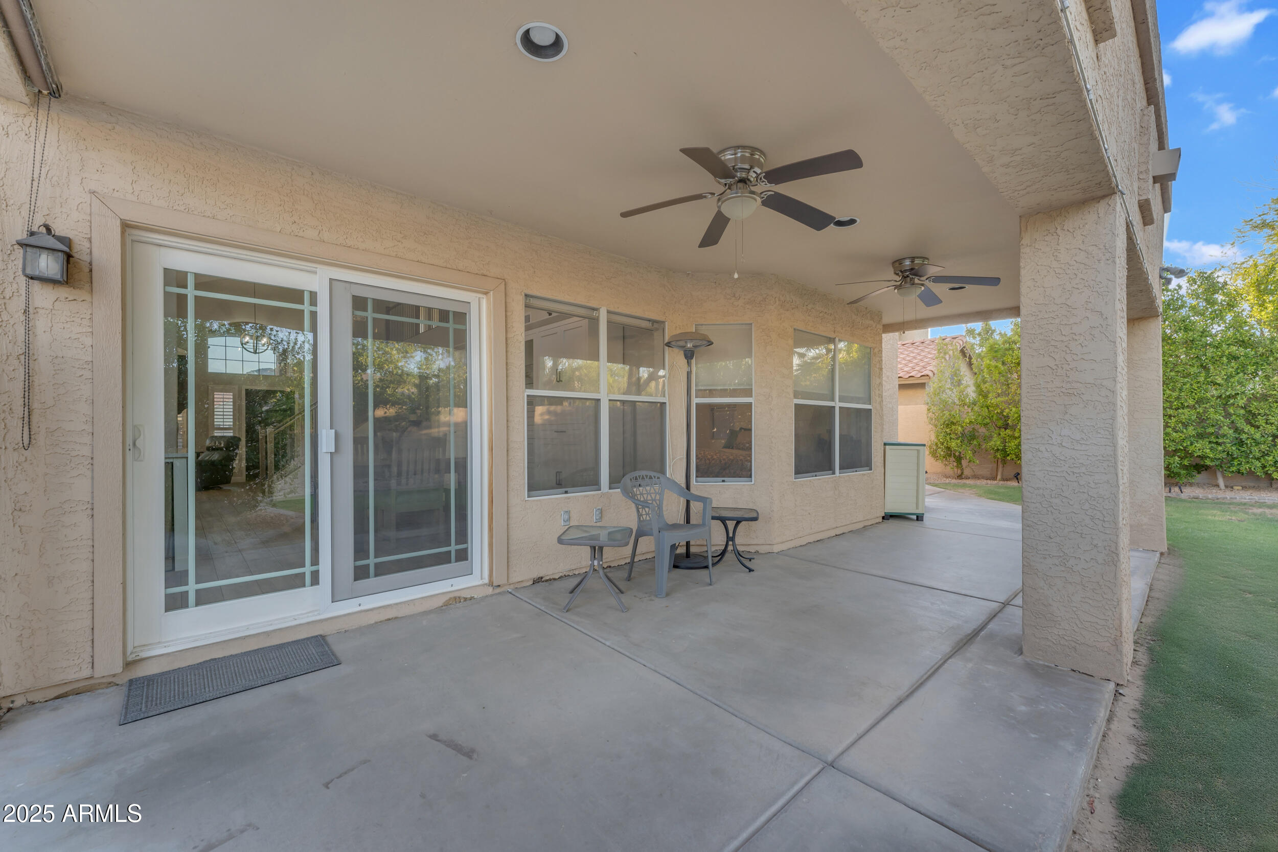 2450 E CATHEDRAL ROCK Drive