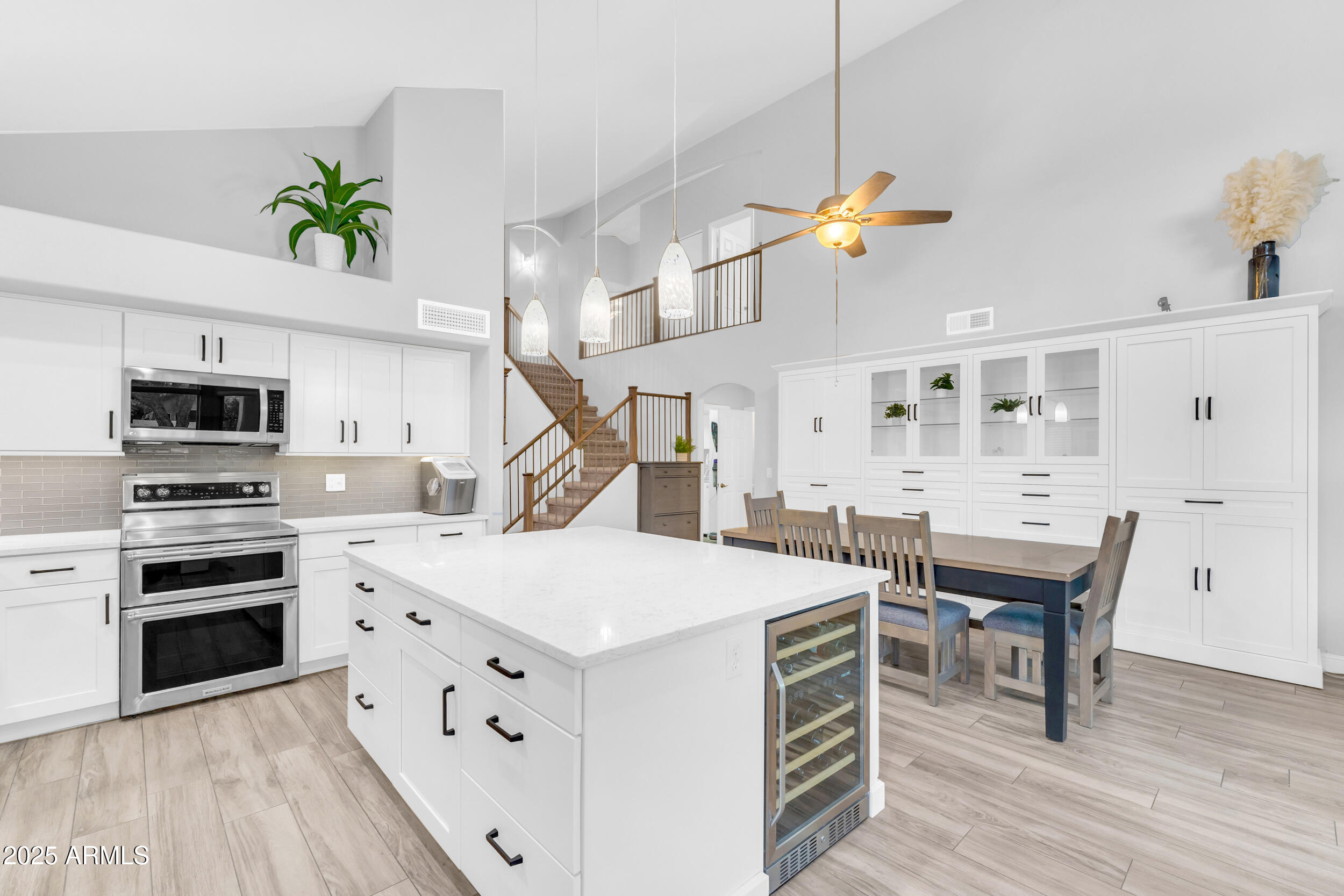 2450 E CATHEDRAL ROCK Drive