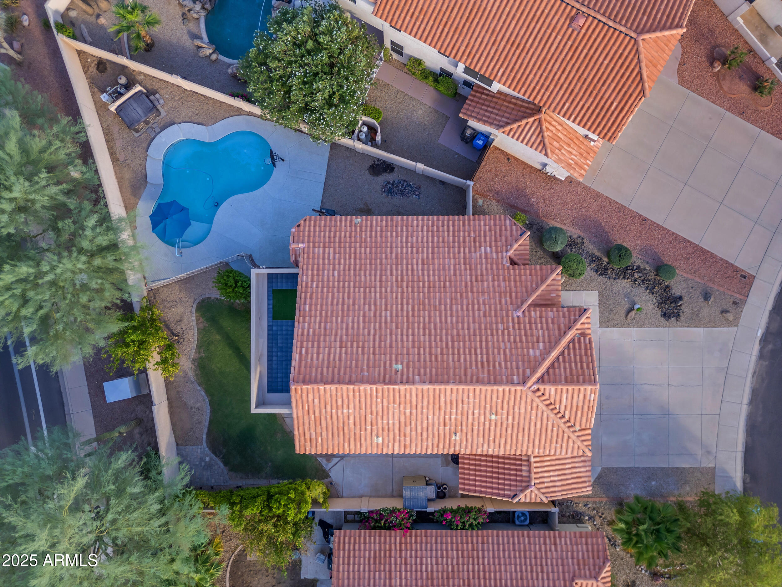 2450 E CATHEDRAL ROCK Drive