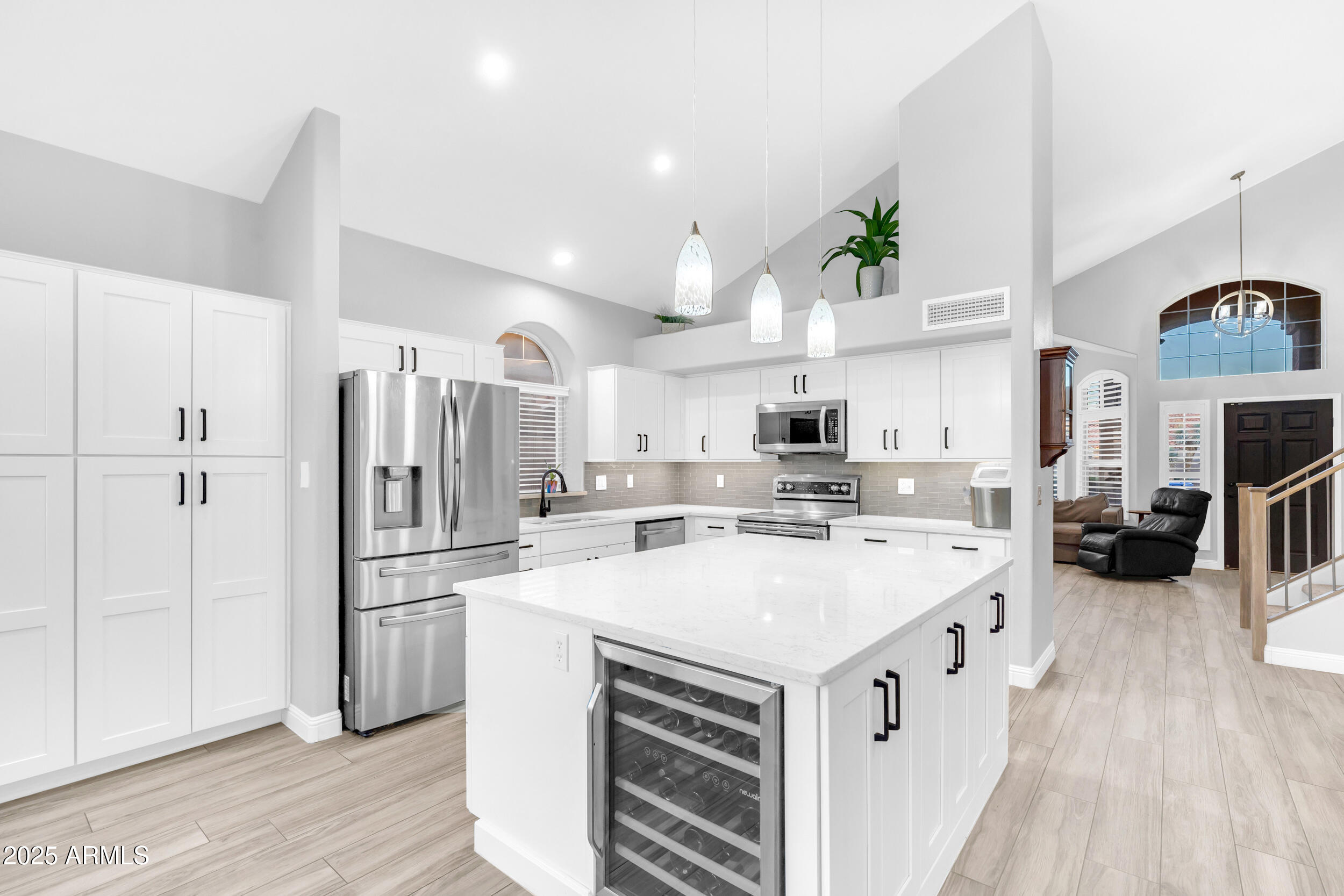 2450 E CATHEDRAL ROCK Drive