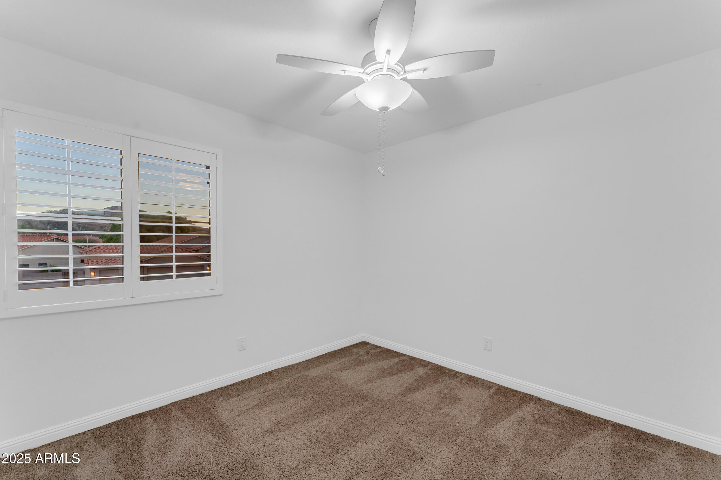 2450 E CATHEDRAL ROCK Drive