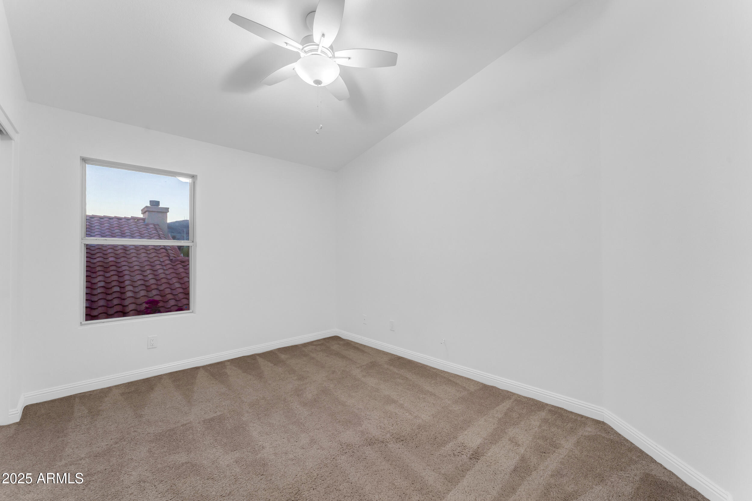 2450 E CATHEDRAL ROCK Drive