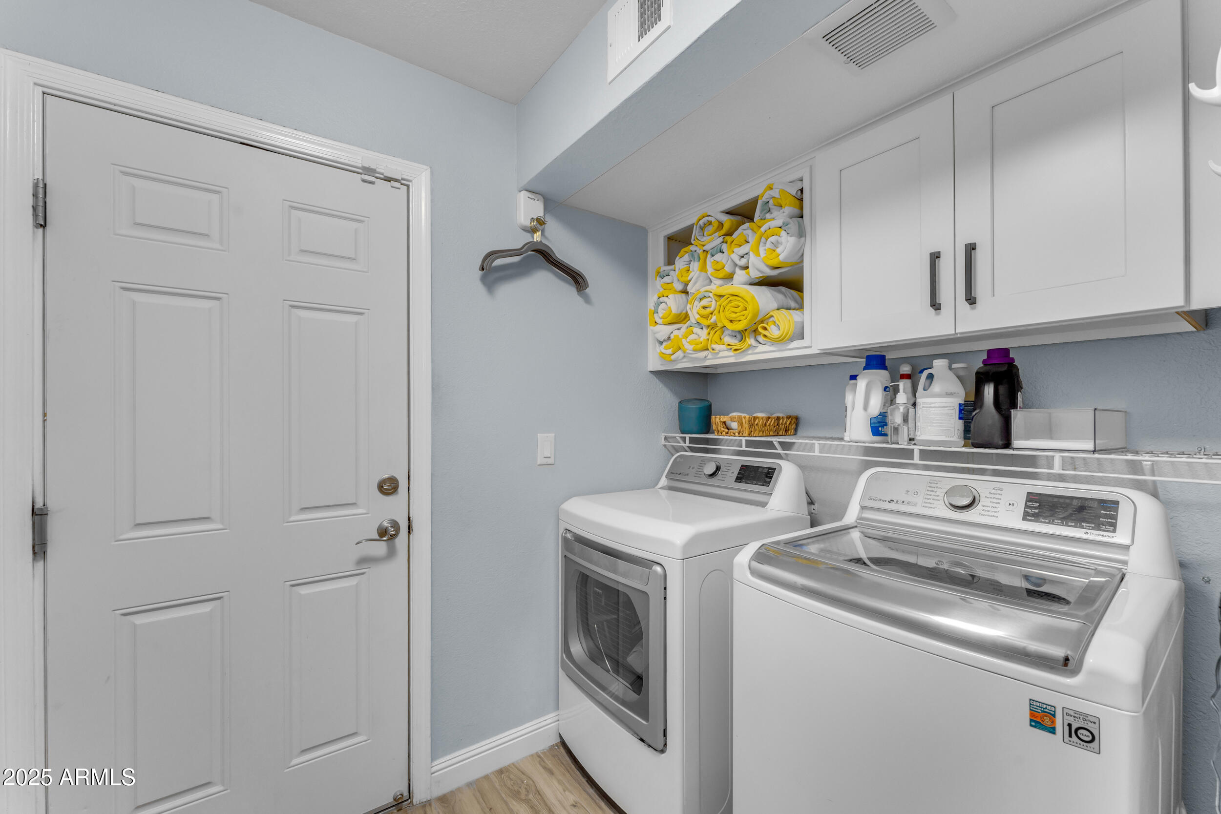 2450 E CATHEDRAL ROCK Drive