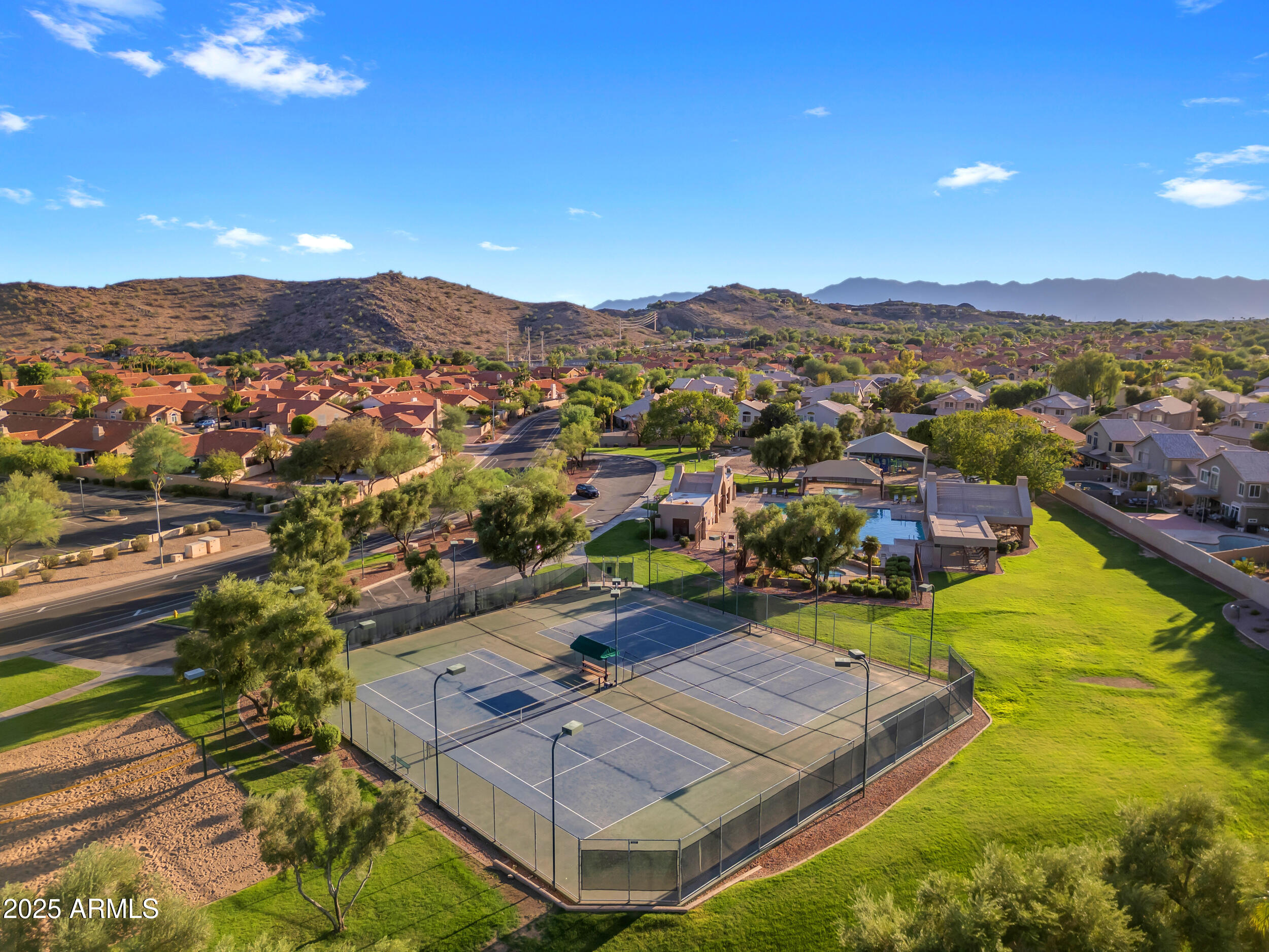 2450 E CATHEDRAL ROCK Drive