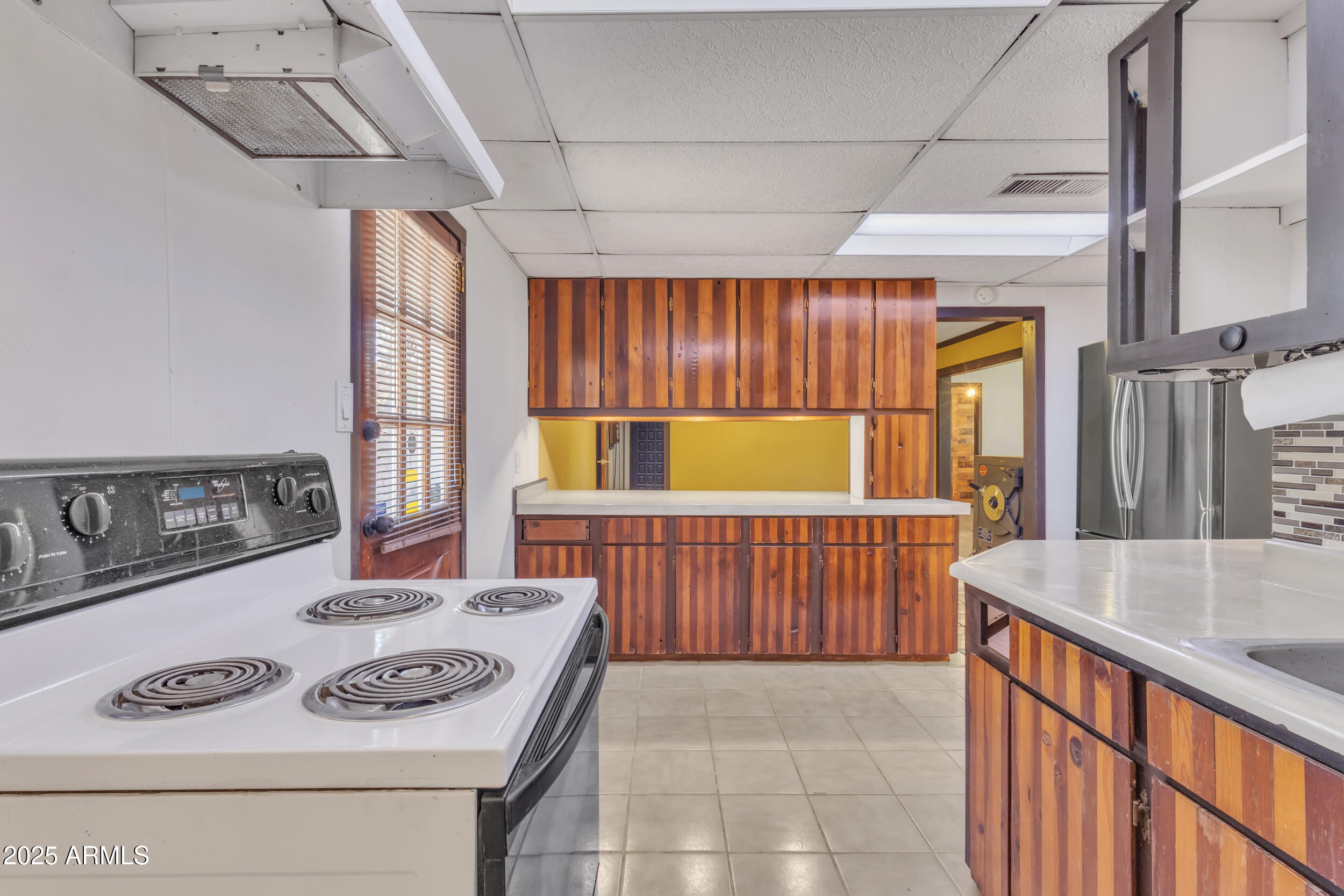 1331 E MCKINLEY Street