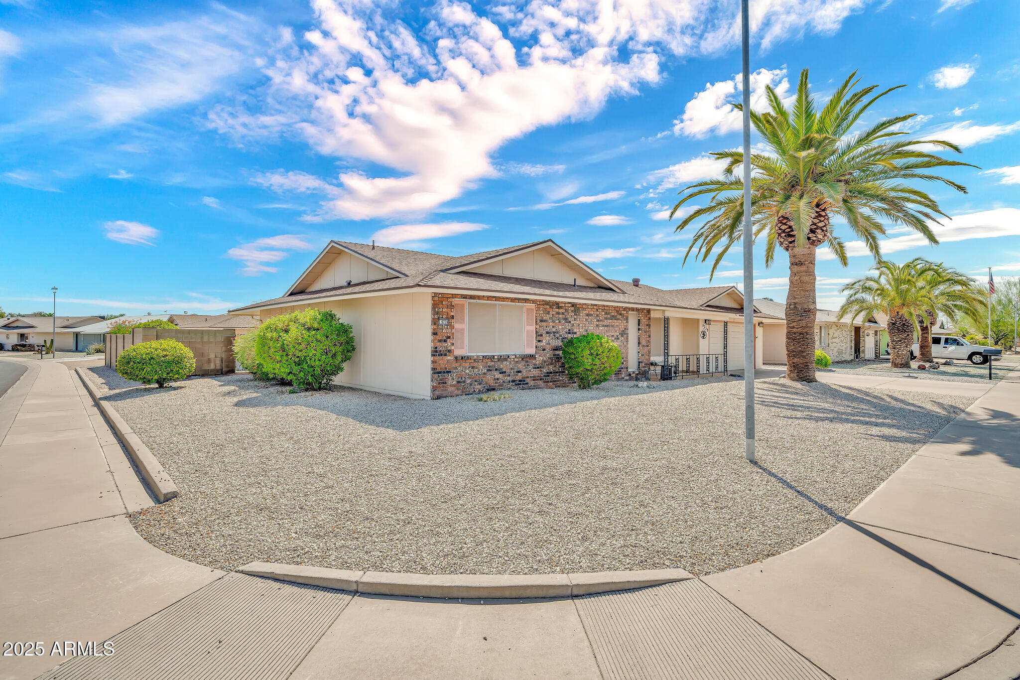 9739 W RIVIERA Drive