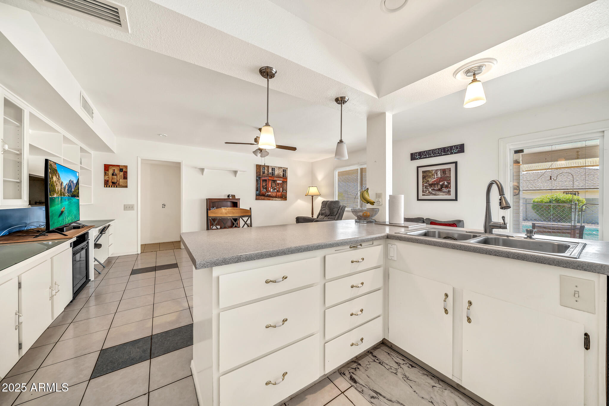 9739 W RIVIERA Drive