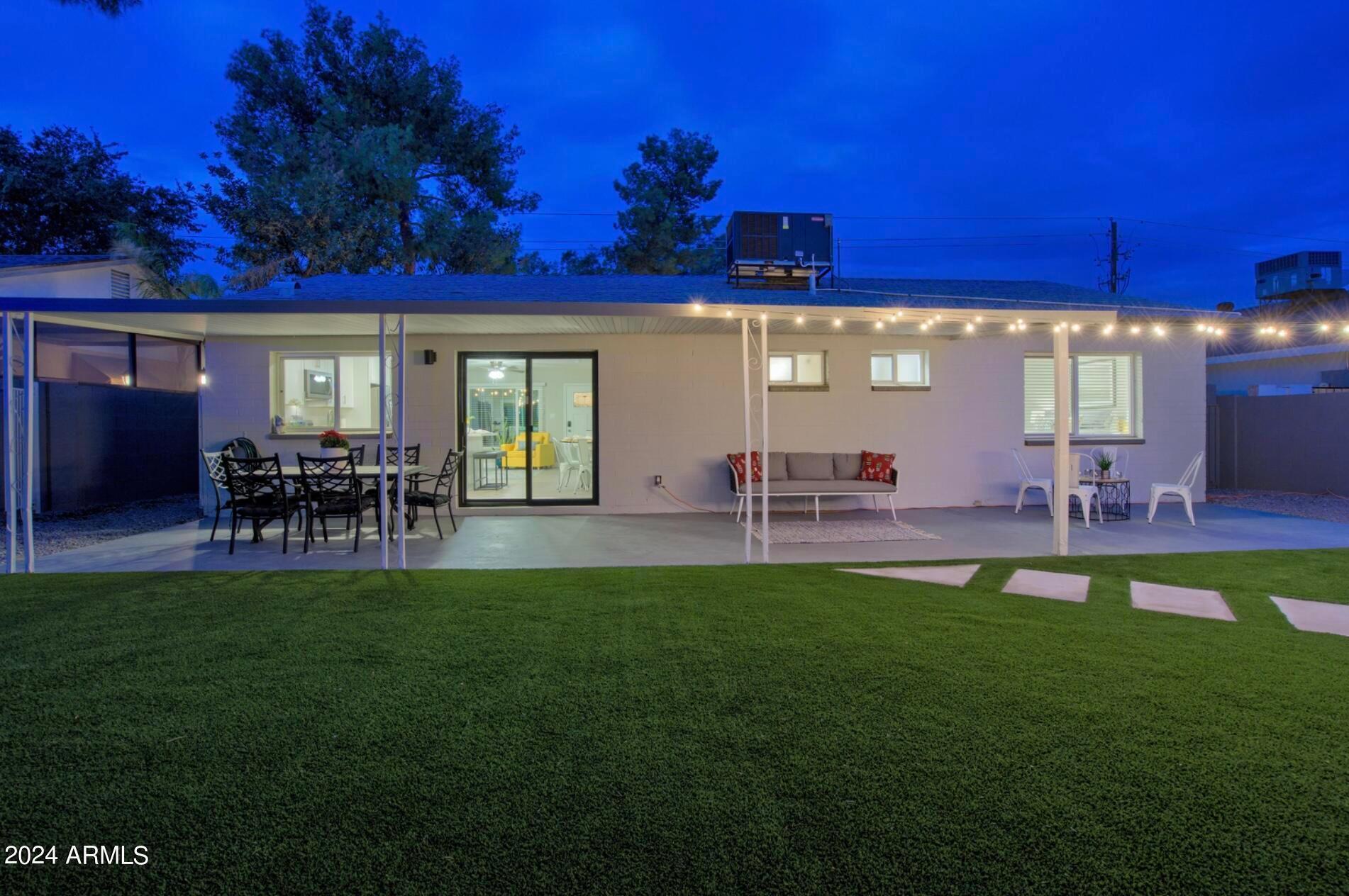 2761 E Sweetwater Avenue