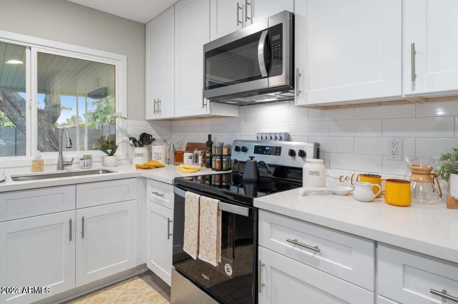 2761 E Sweetwater Avenue