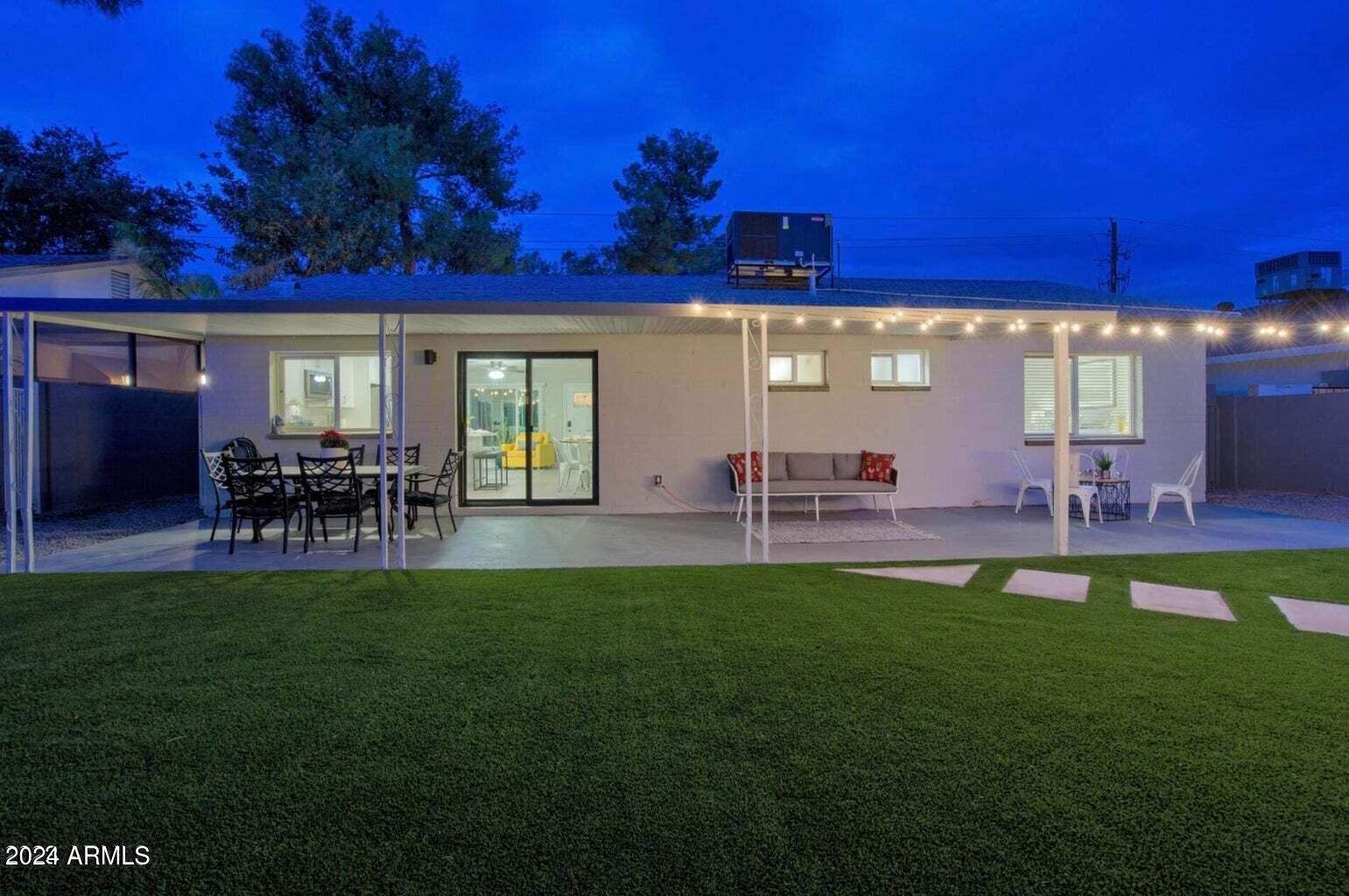 2761 E Sweetwater Avenue