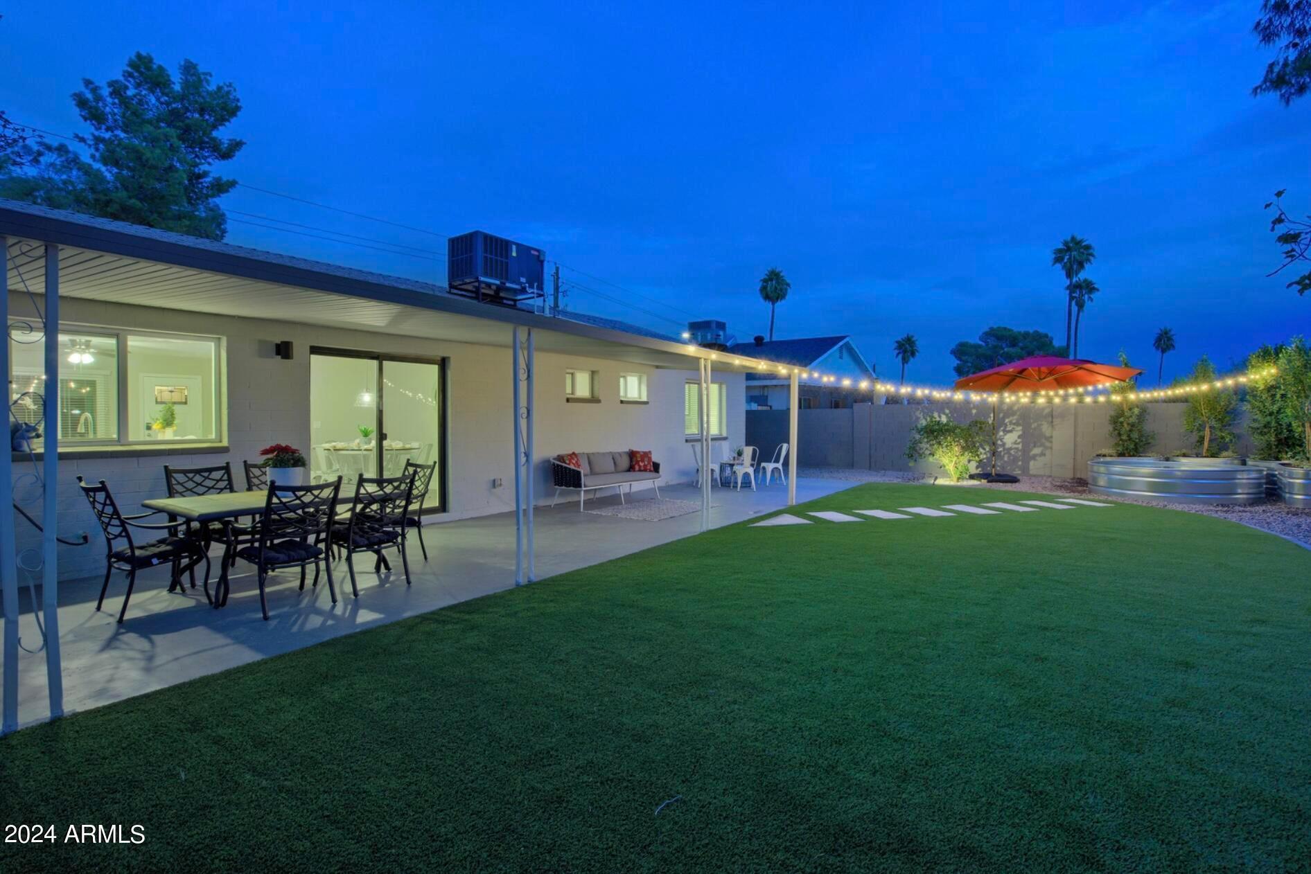 2761 E Sweetwater Avenue