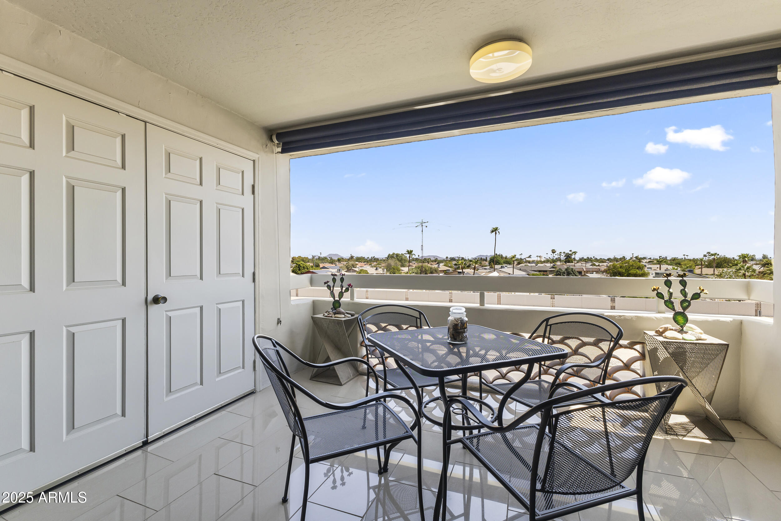 17404 N 99TH Avenue, 307