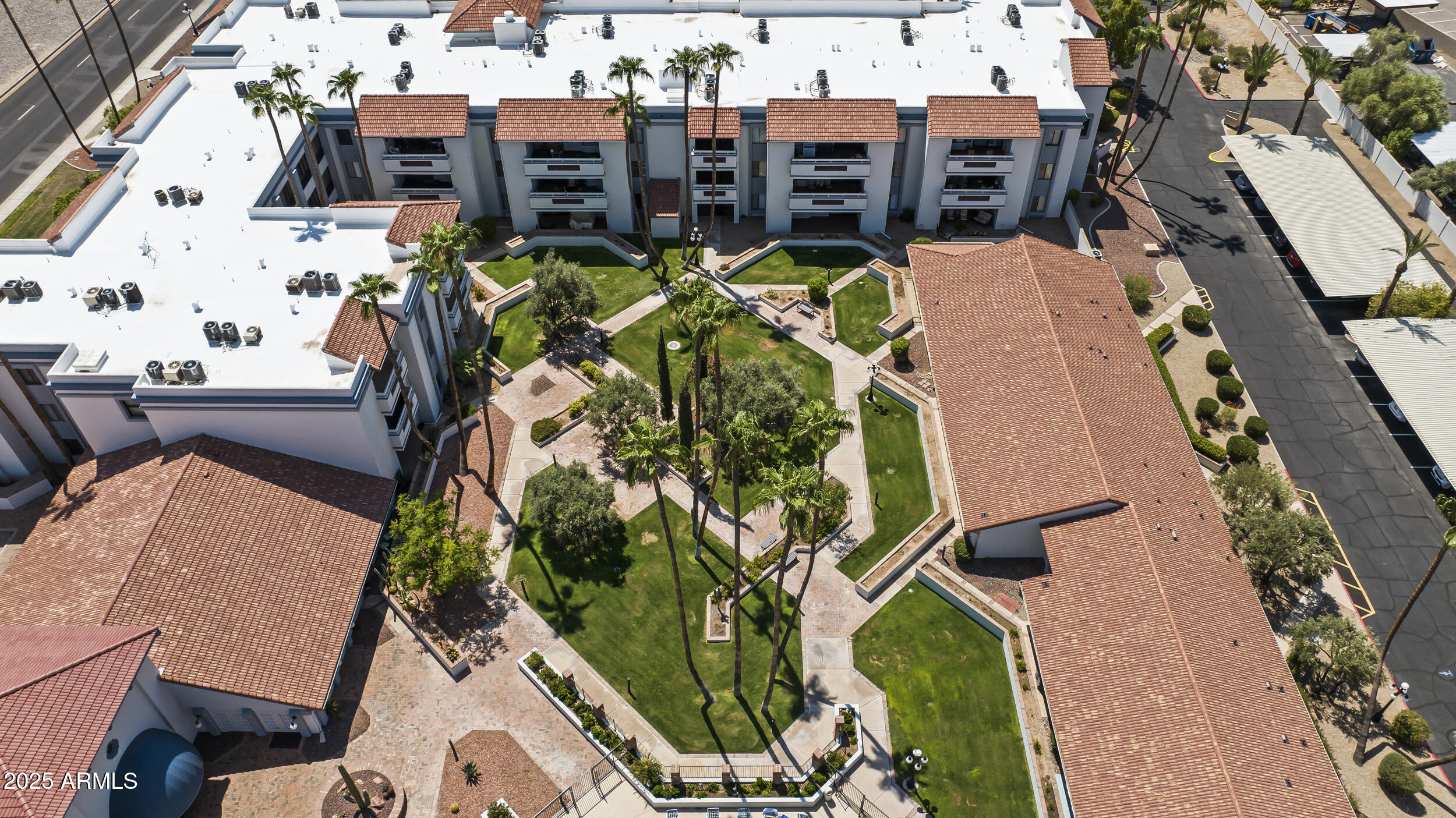 17404 N 99TH Avenue, 307