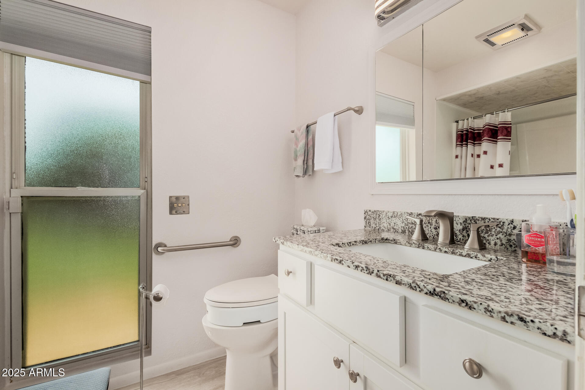 9705 W OAK RIDGE Drive