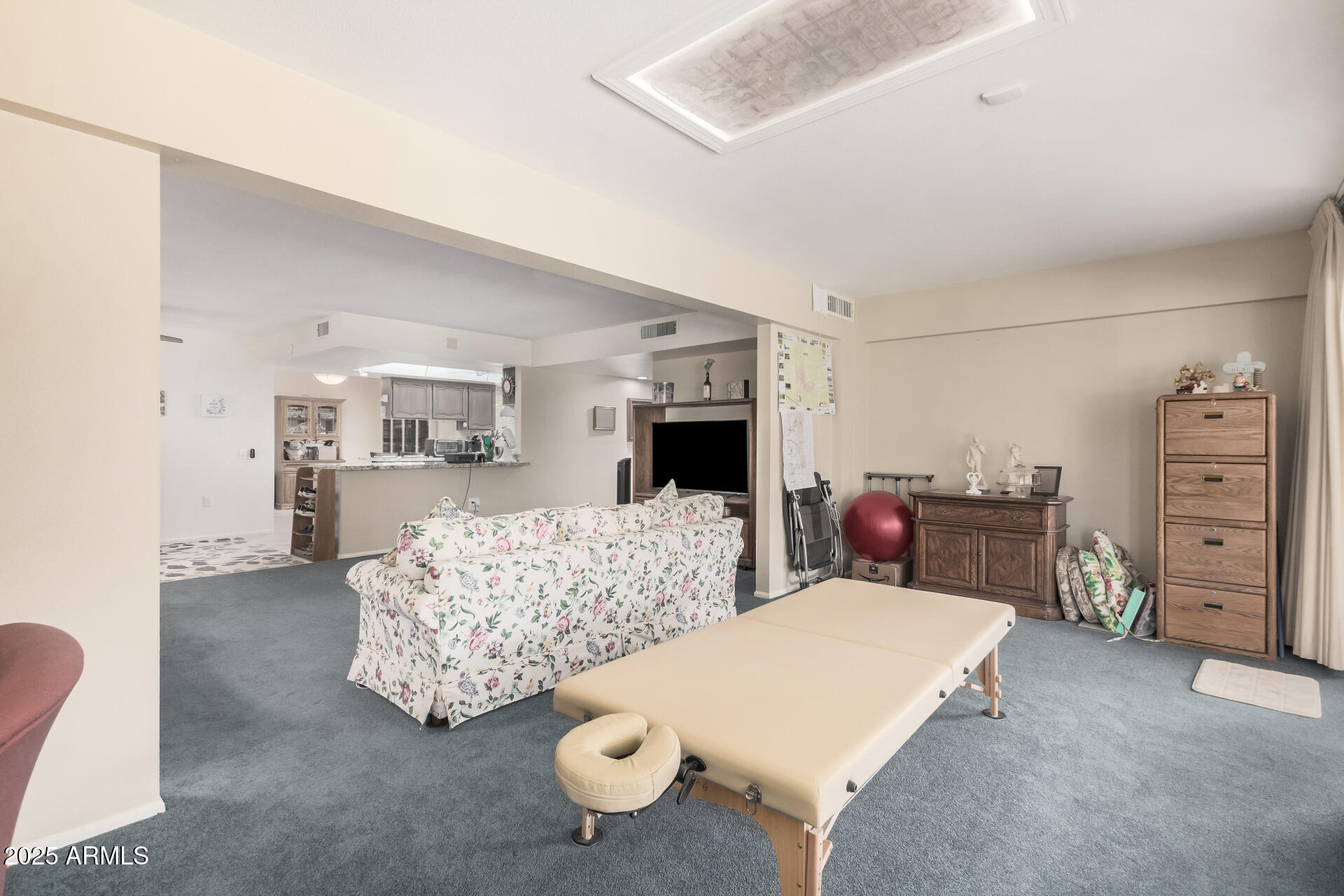 9705 W OAK RIDGE Drive