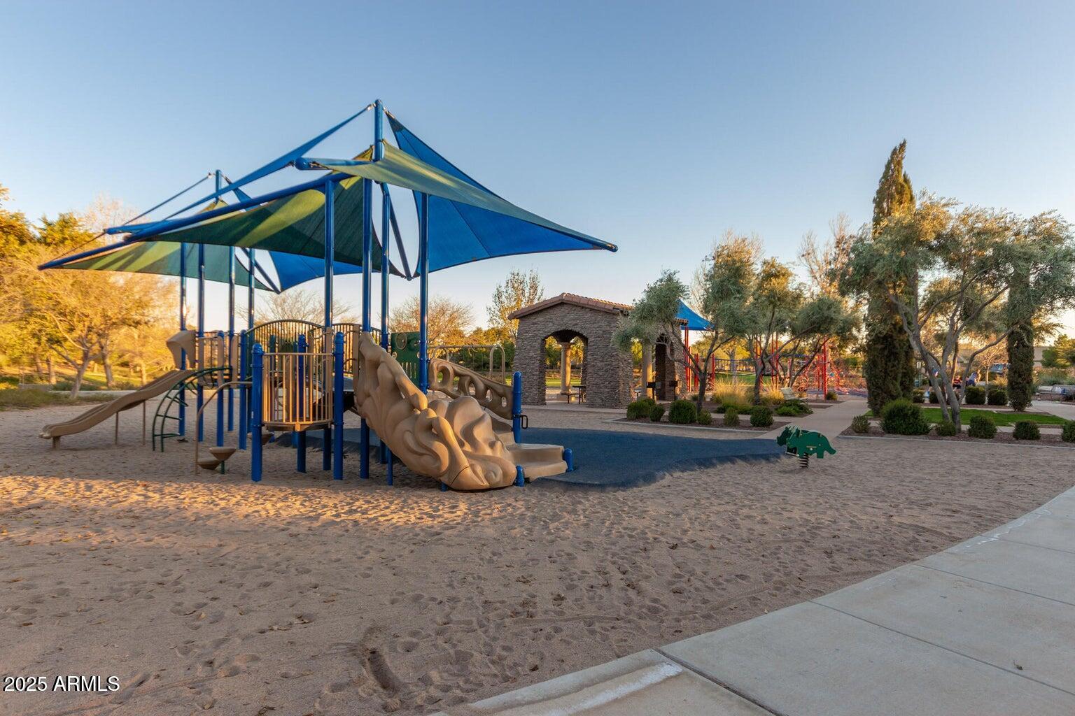 10923 E SYLVAN Avenue