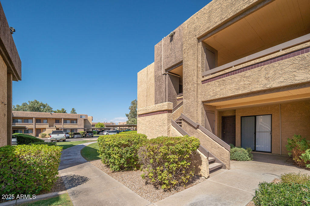 3601 W Tierra Buena Lane, 248