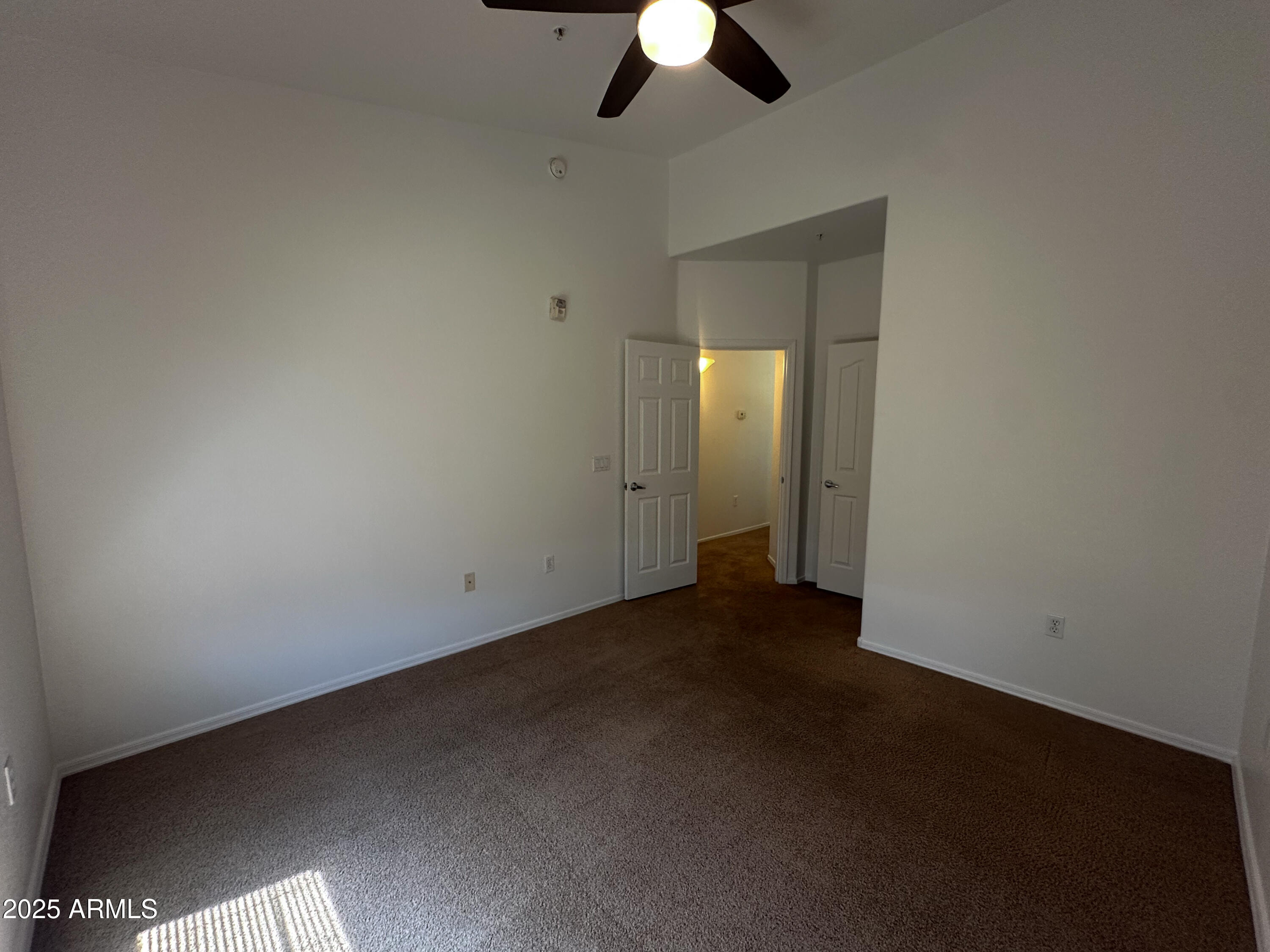 240 W JUNIPER Avenue, 1012