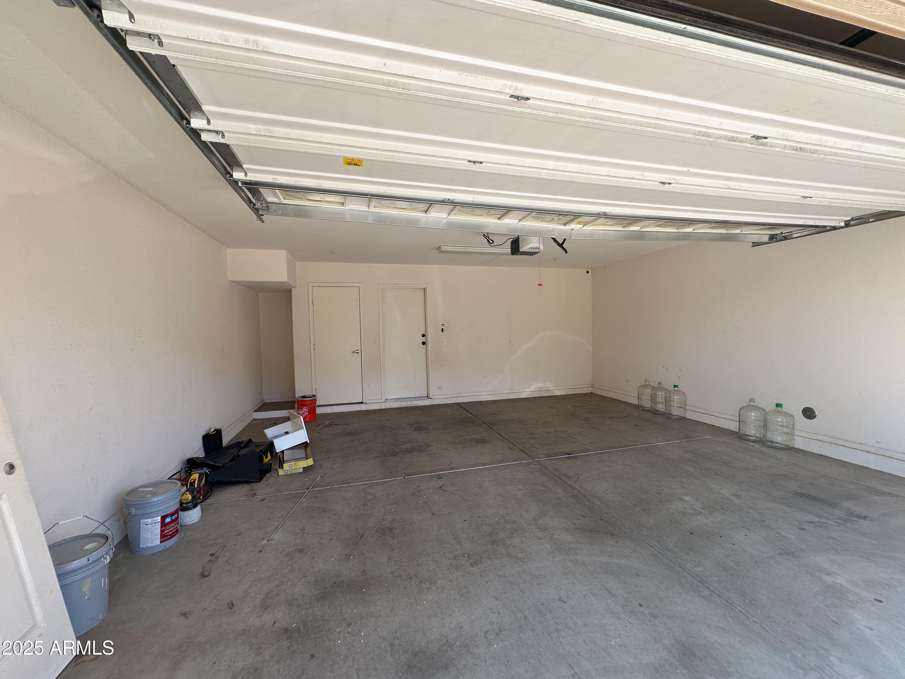 240 W JUNIPER Avenue, 1012